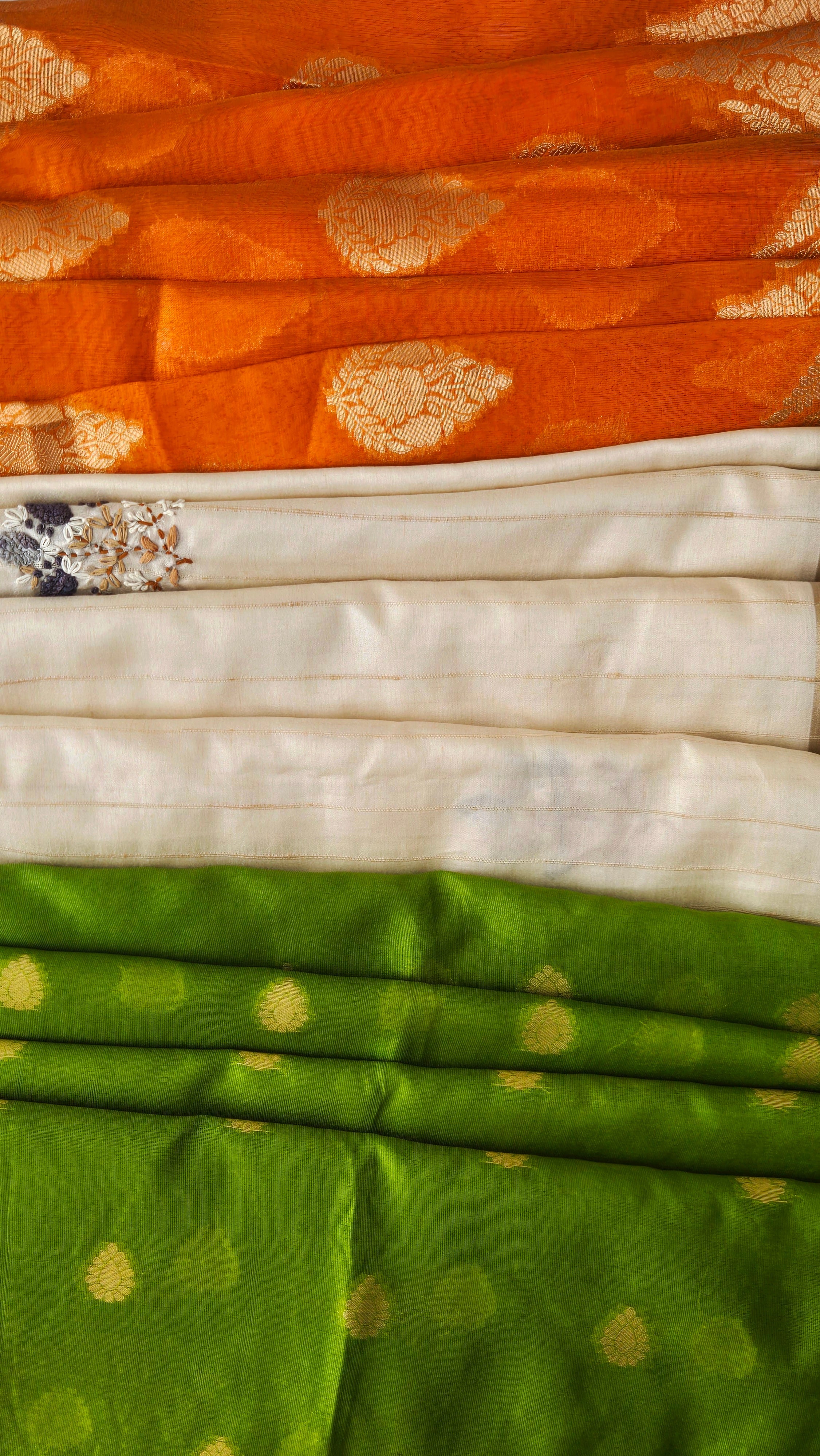 Noor Banarasi Collection