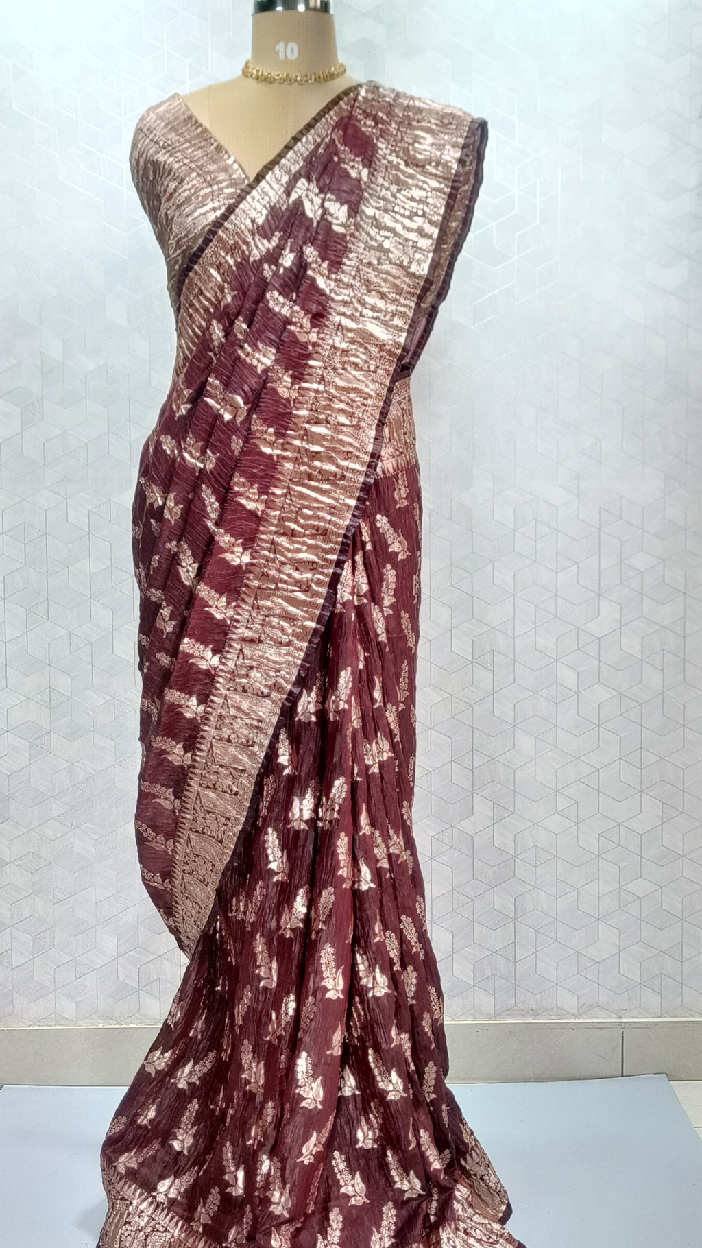 Maroon Crushed Banarasi Saree – Lightweight, Textured & Elegant