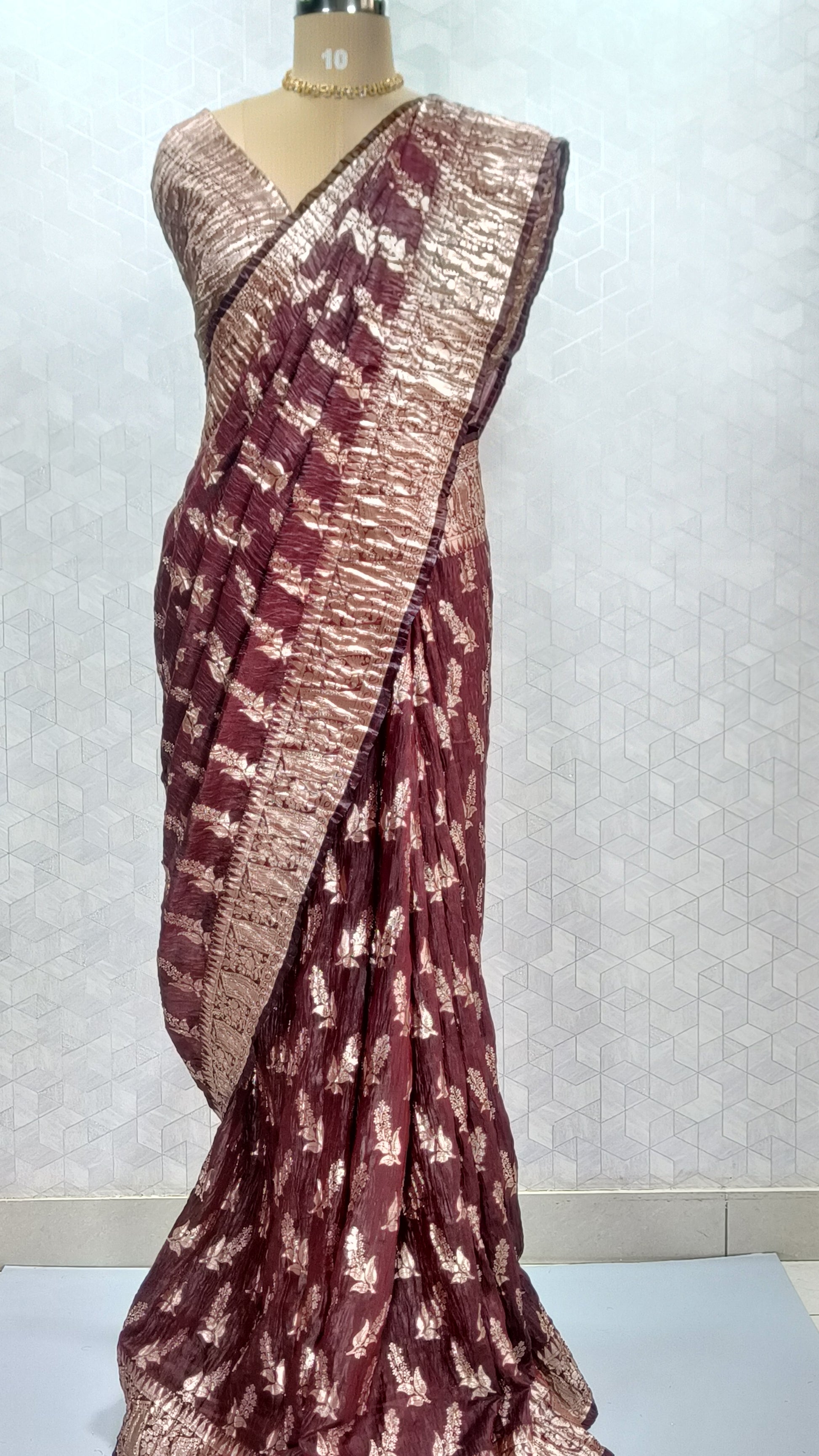 Maroon Crushed Banarasi Saree – Lightweight, Textured & Elegant
