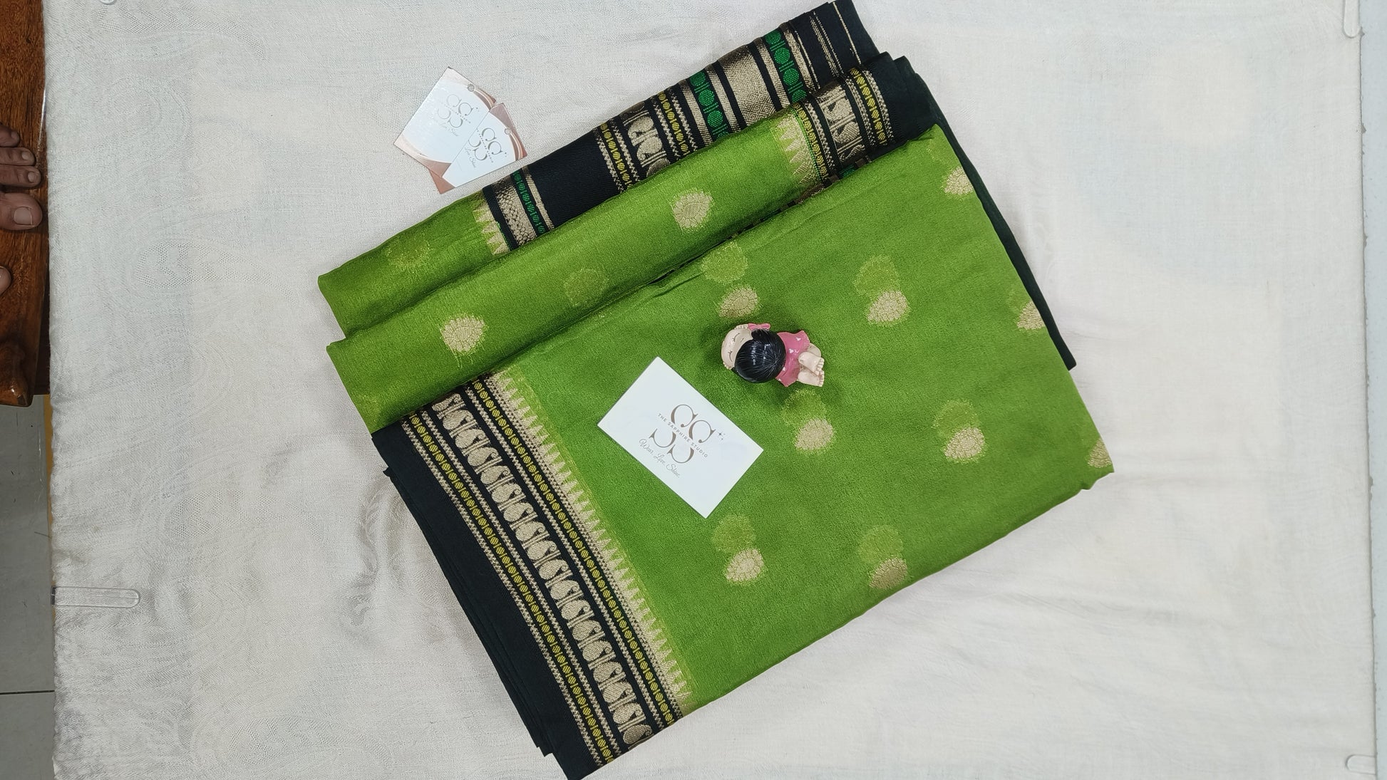 Green & Black Banarasi Chiniya Silk Saree with Zari Border