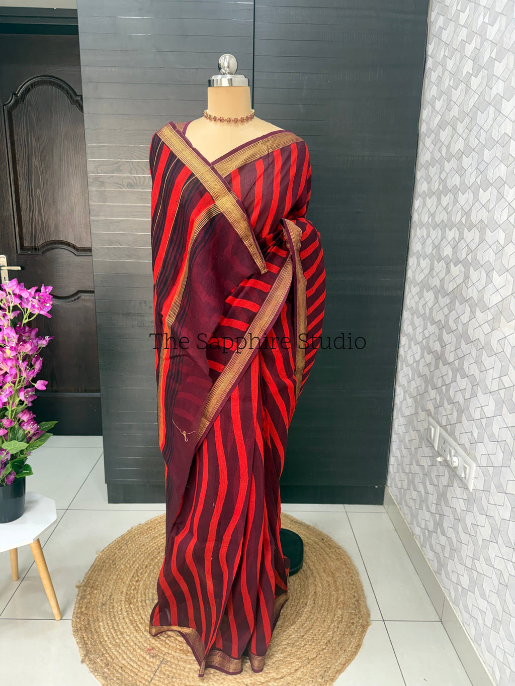 Maheshwari Silk Saree – Maroon with Red Stripes & Golden Border