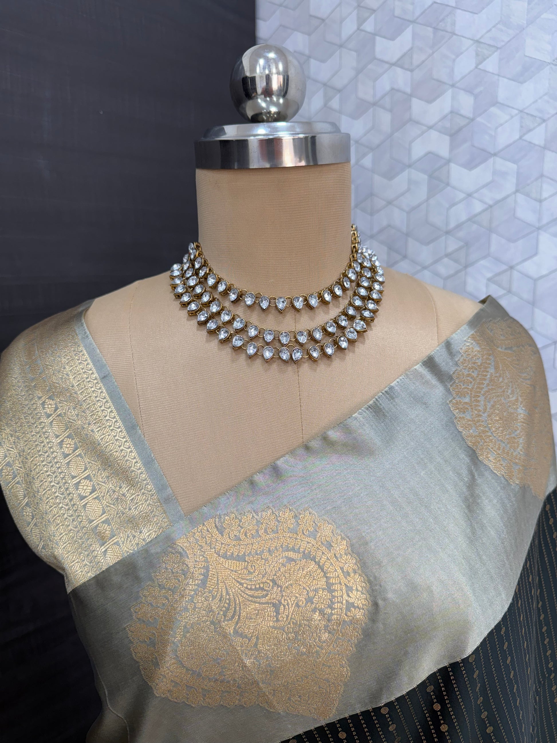 Deep Forest Green Kanchipuram Silk Saree with Antique Gold Zari