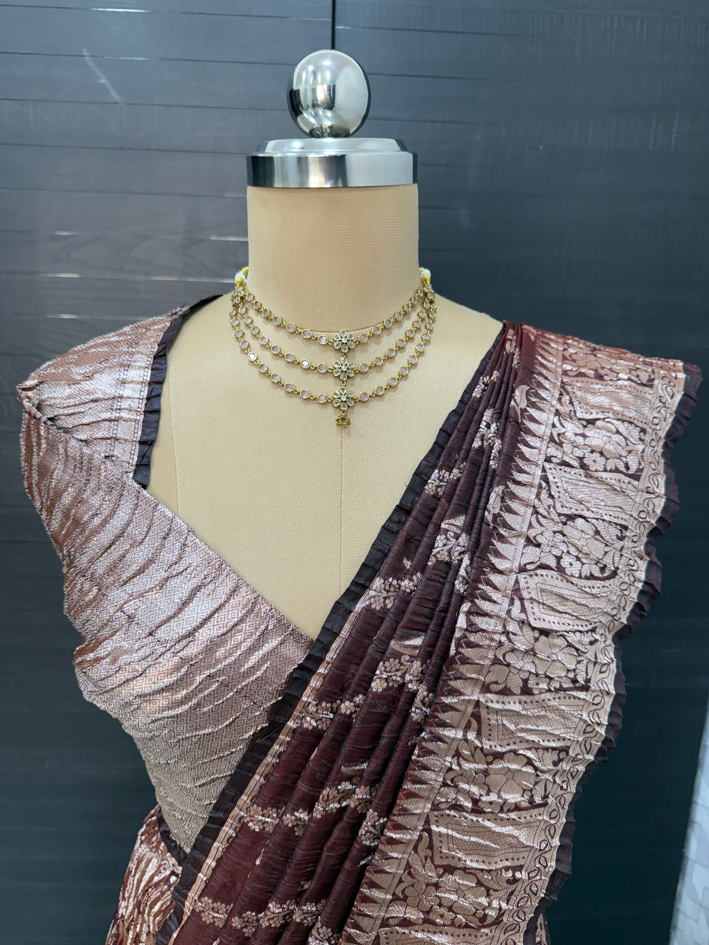 Maroon Crushed Banarasi Saree – Lightweight, Textured & Elegant