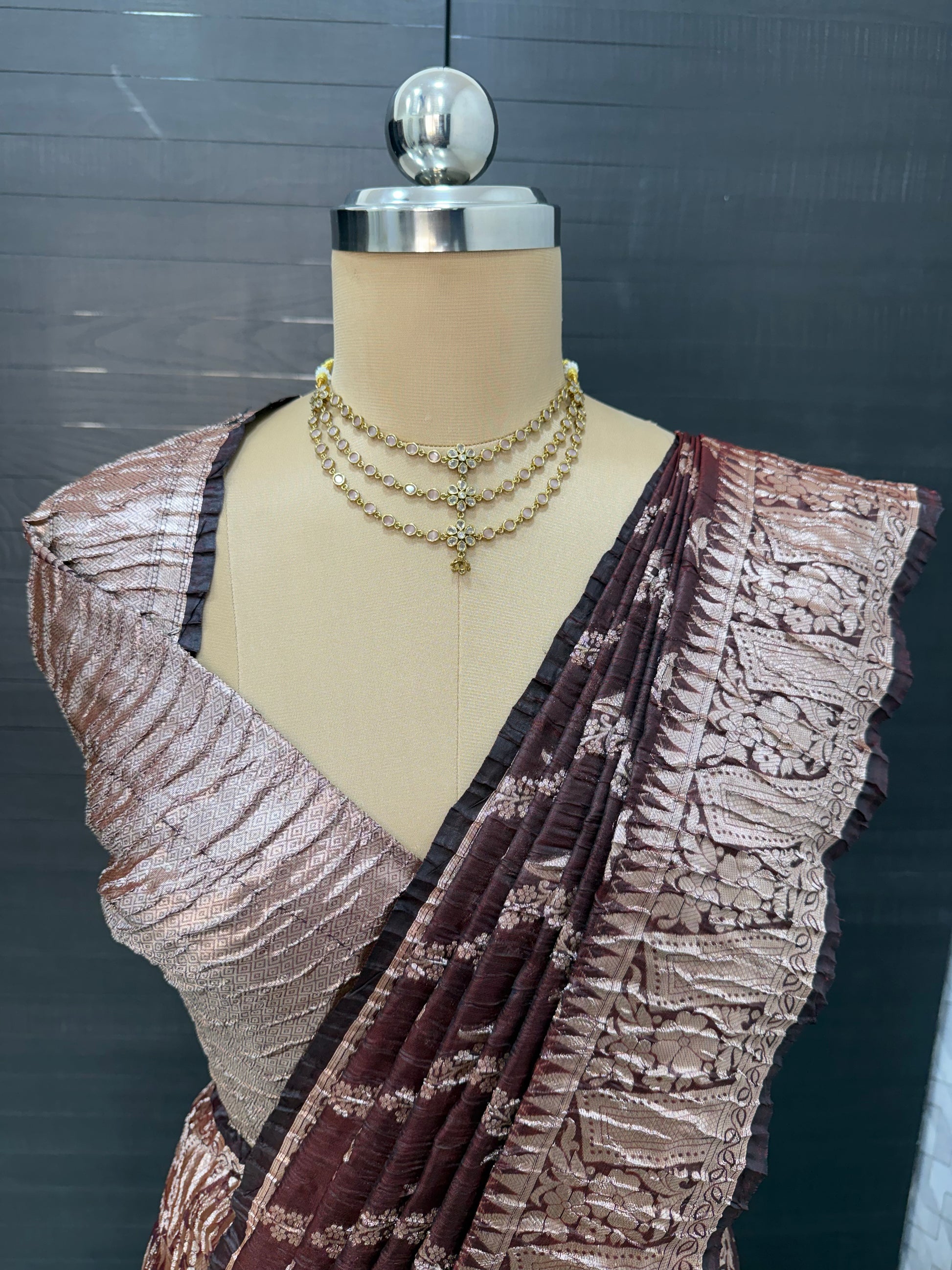Maroon Crushed Banarasi Saree – Lightweight, Textured & Elegant