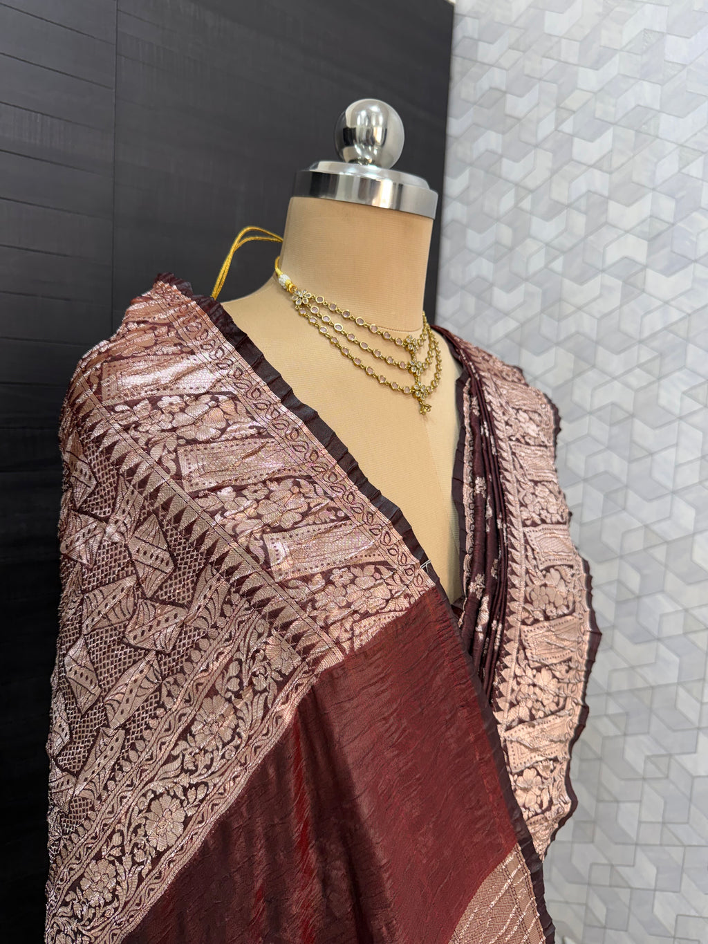 Maroon Crushed Banarasi Saree – Lightweight, Textured & Elegant