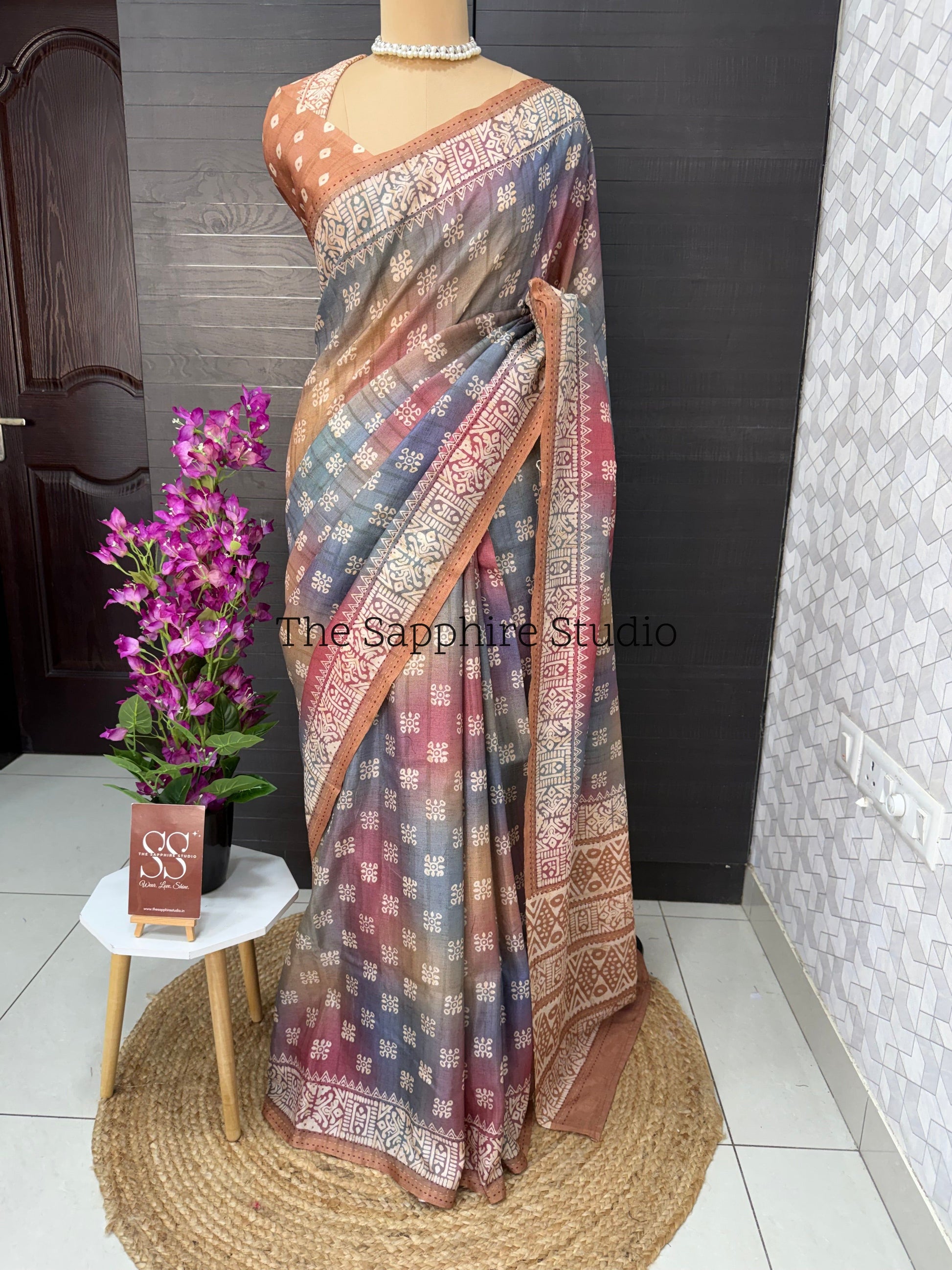 Earth Blend Tussar Saree with Warm Rust Contrast Blouse