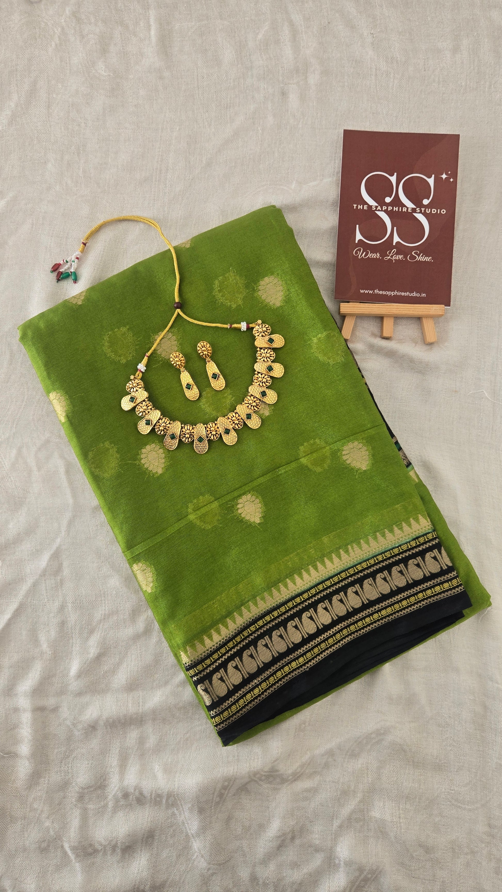 Styled Look: Green Chiniya Silk Saree with Black Temple Border & Matching Jewelry Set