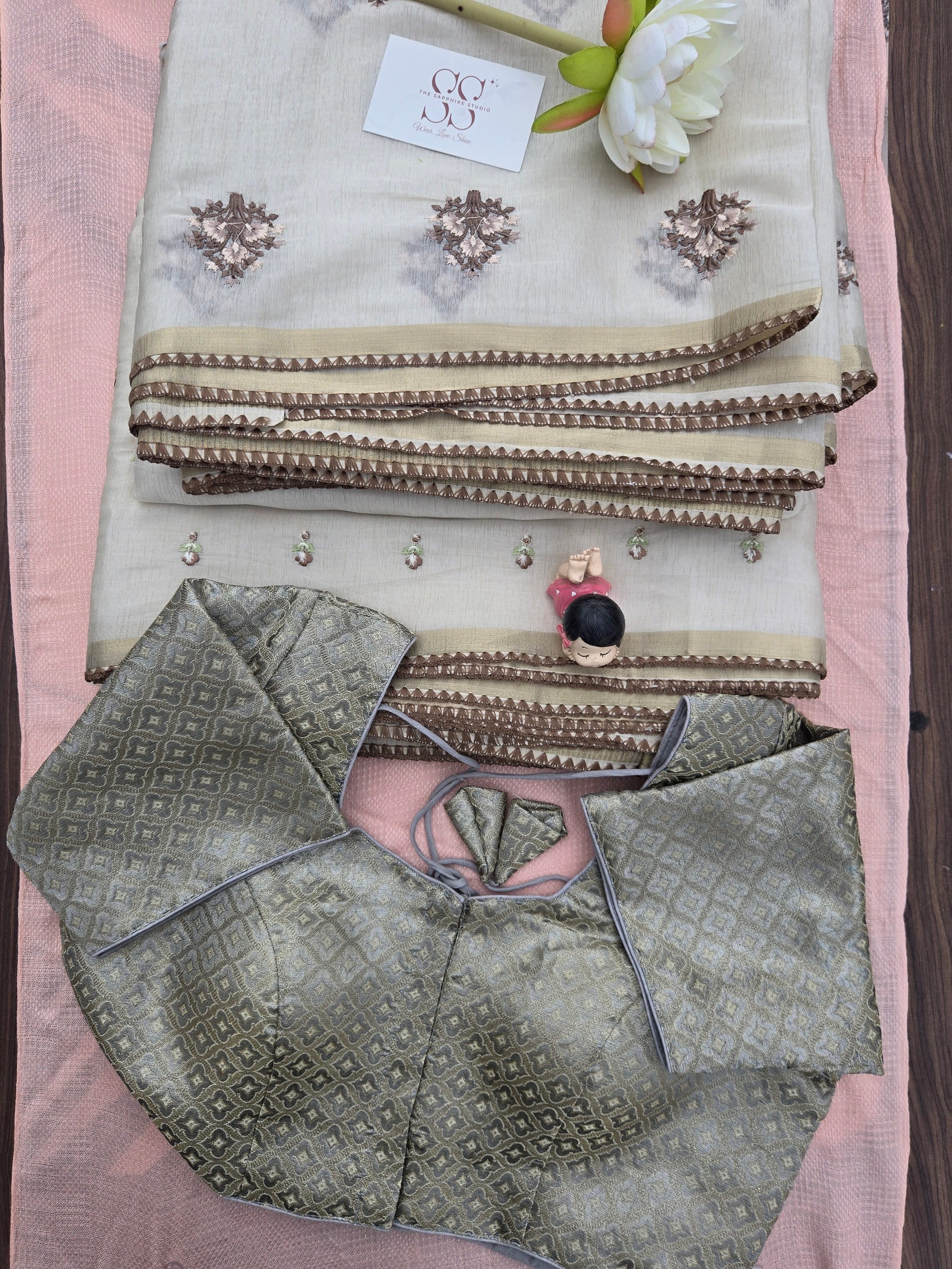 Onam Tissue Saree with Embroidery – Tree Work – Brown + Work Blouse