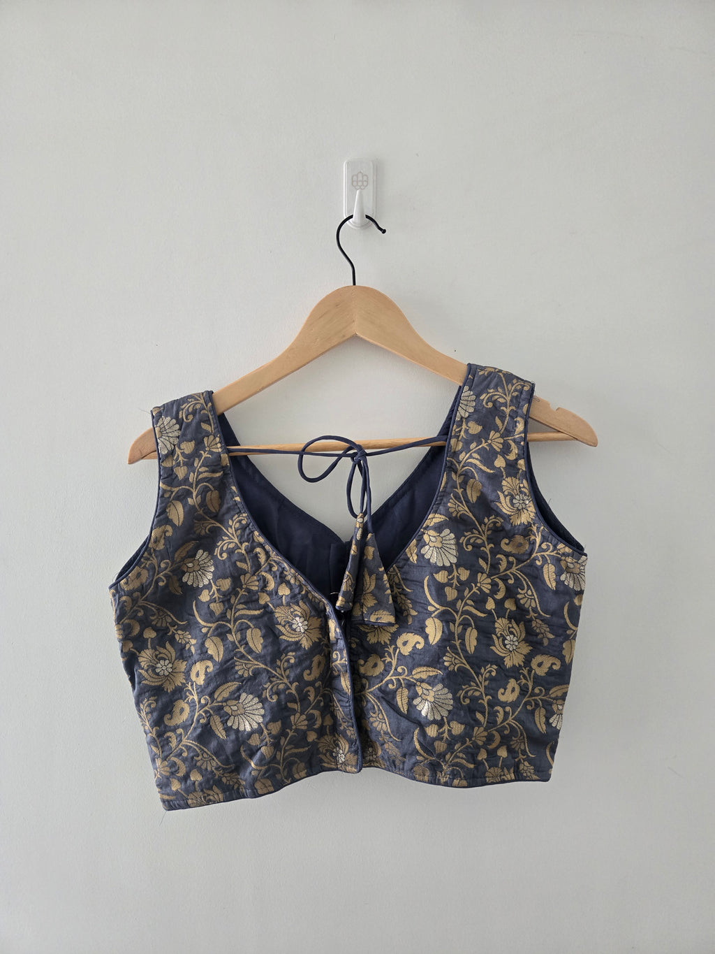 Grey with Flowers Blouse (Size 32-38)