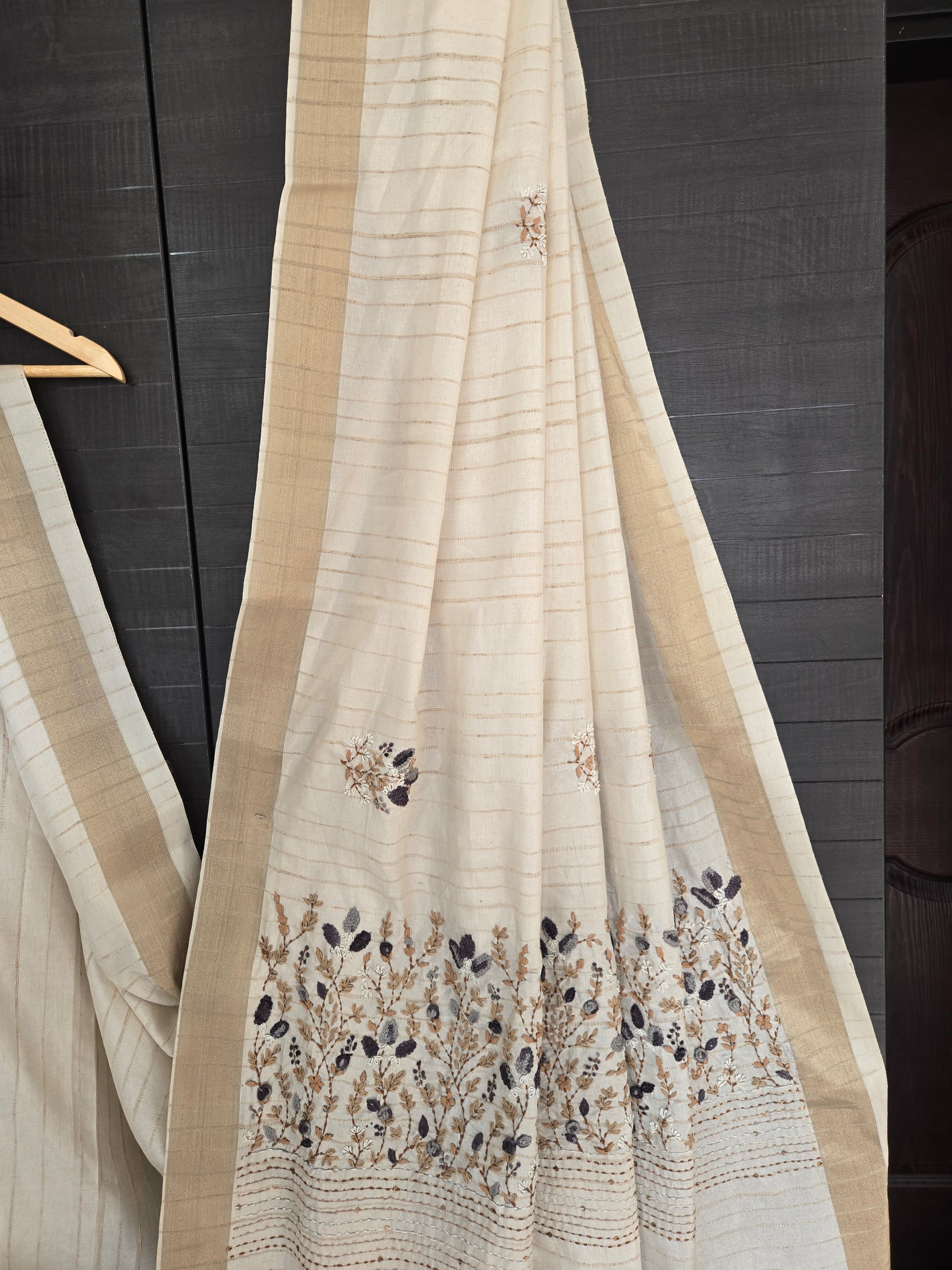 Onam Tussar Saree with Hand Embroidery & Gold Border (Comes with running blouse)
