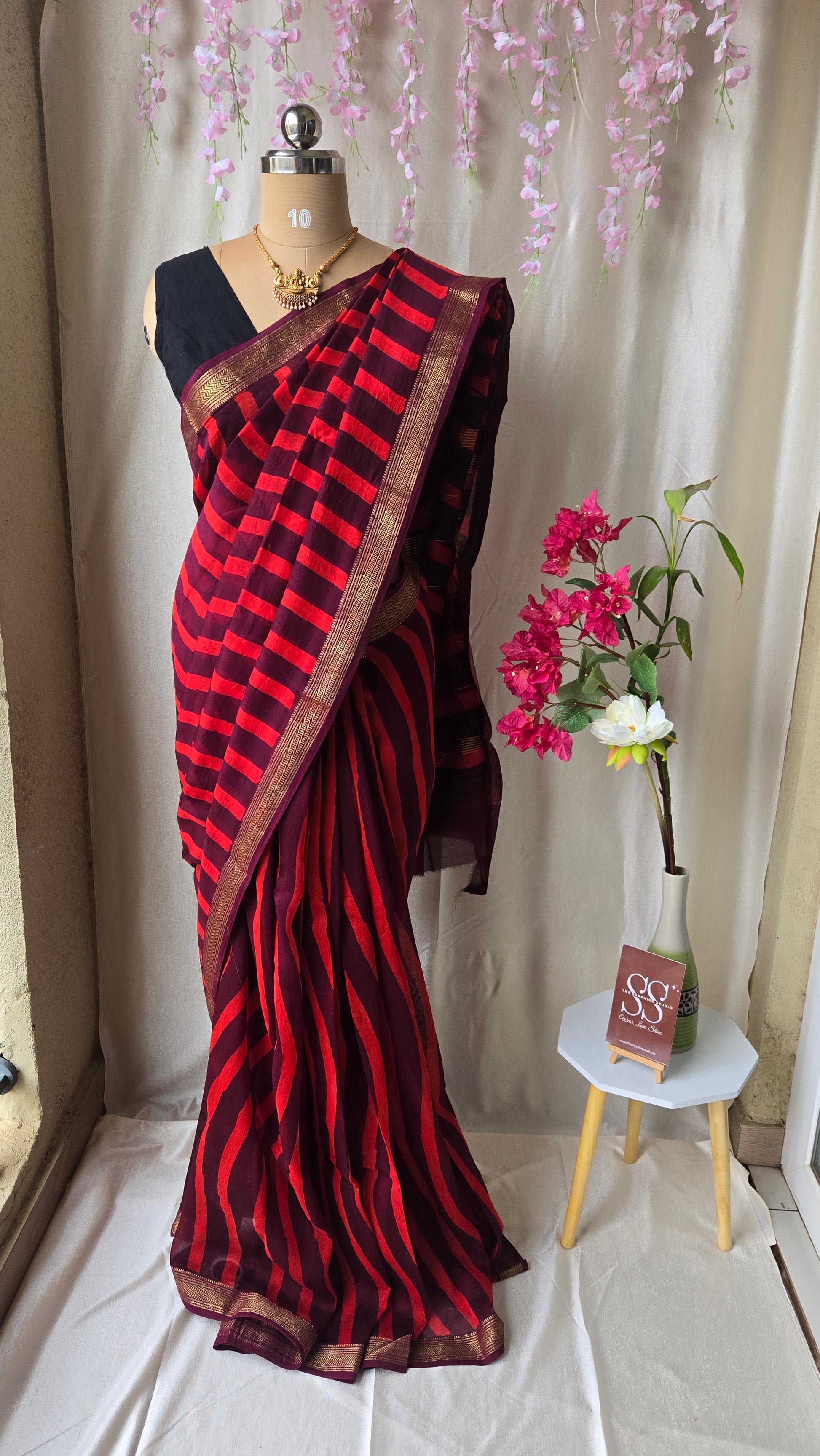 Maheshwari Silk Saree – Maroon with Red Stripes & Golden Border