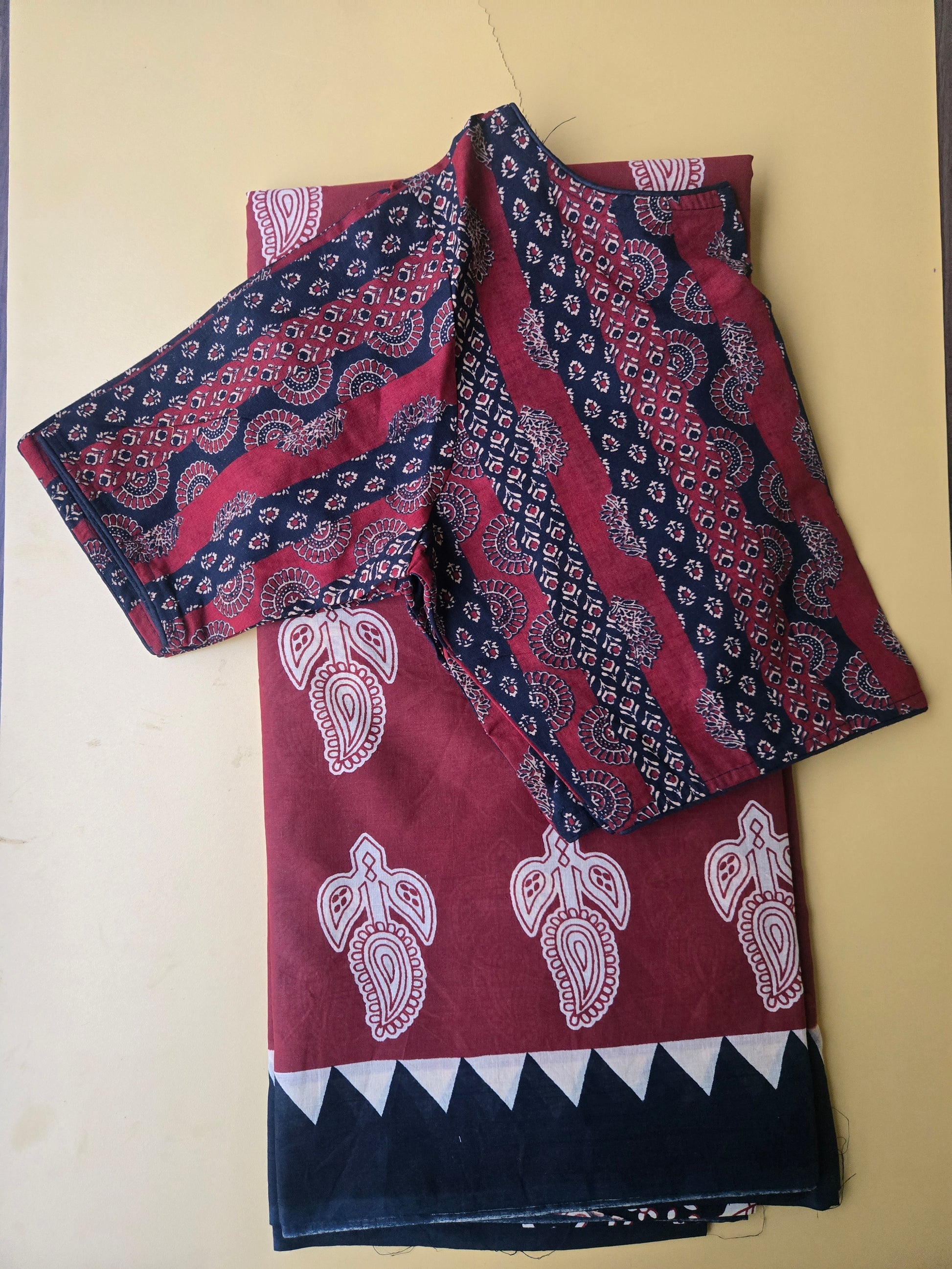 Rust Red & Black Mul Cotton Saree with Readymade Blouse