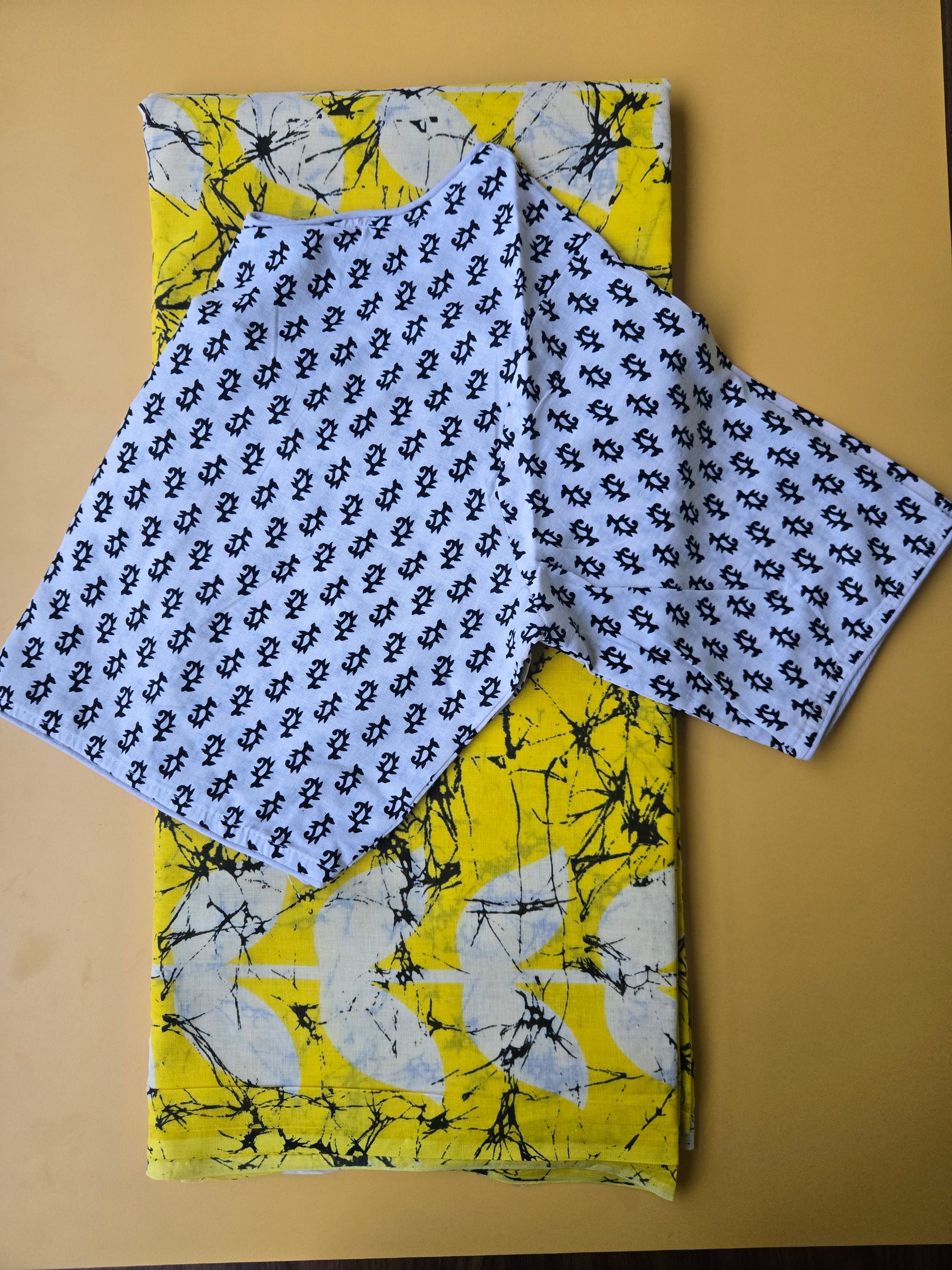 Yellow & White Mul Cotton Saree with Readymade Blouse
