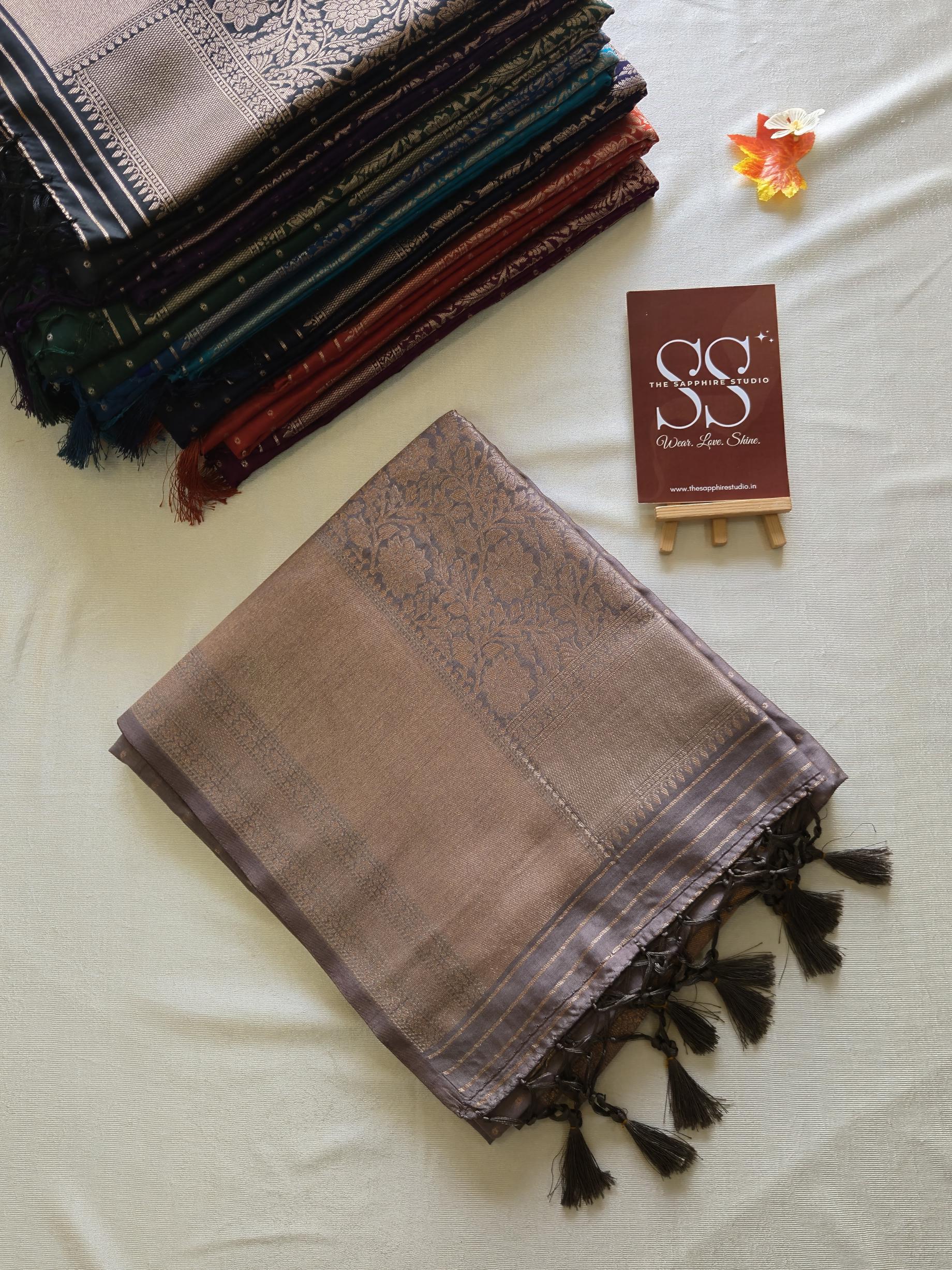 Kanchipuram Fancy Saree – Grey – Self Zari Weave