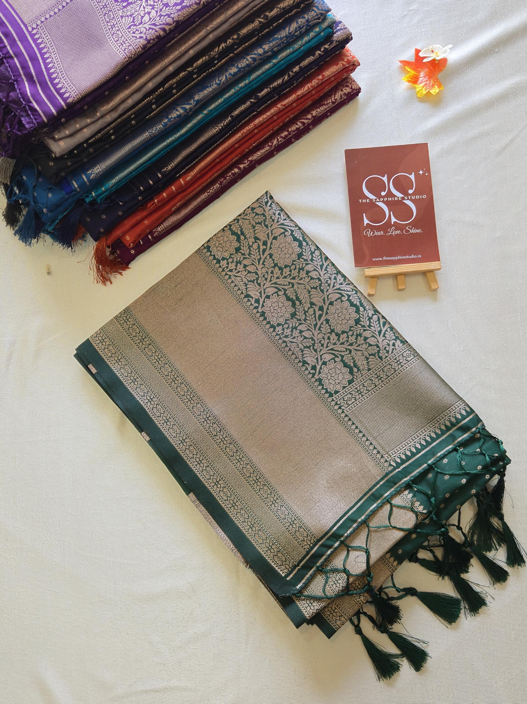 Kanchipuram Fancy Saree – Bottle Green – Self Zari Weave