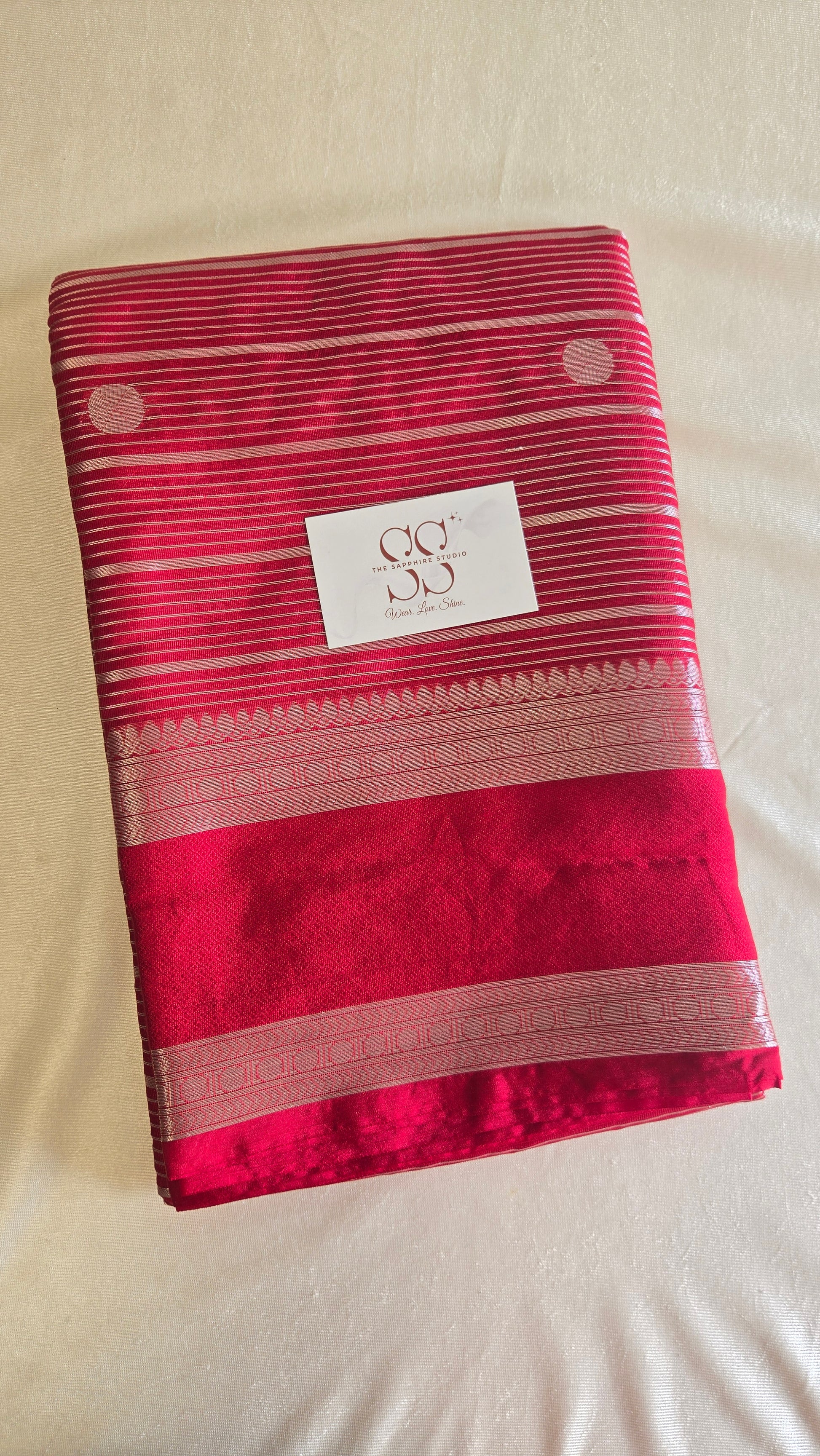 Red Banarasi Chiniya Silk Saree with Zari Buti Weaving ✨