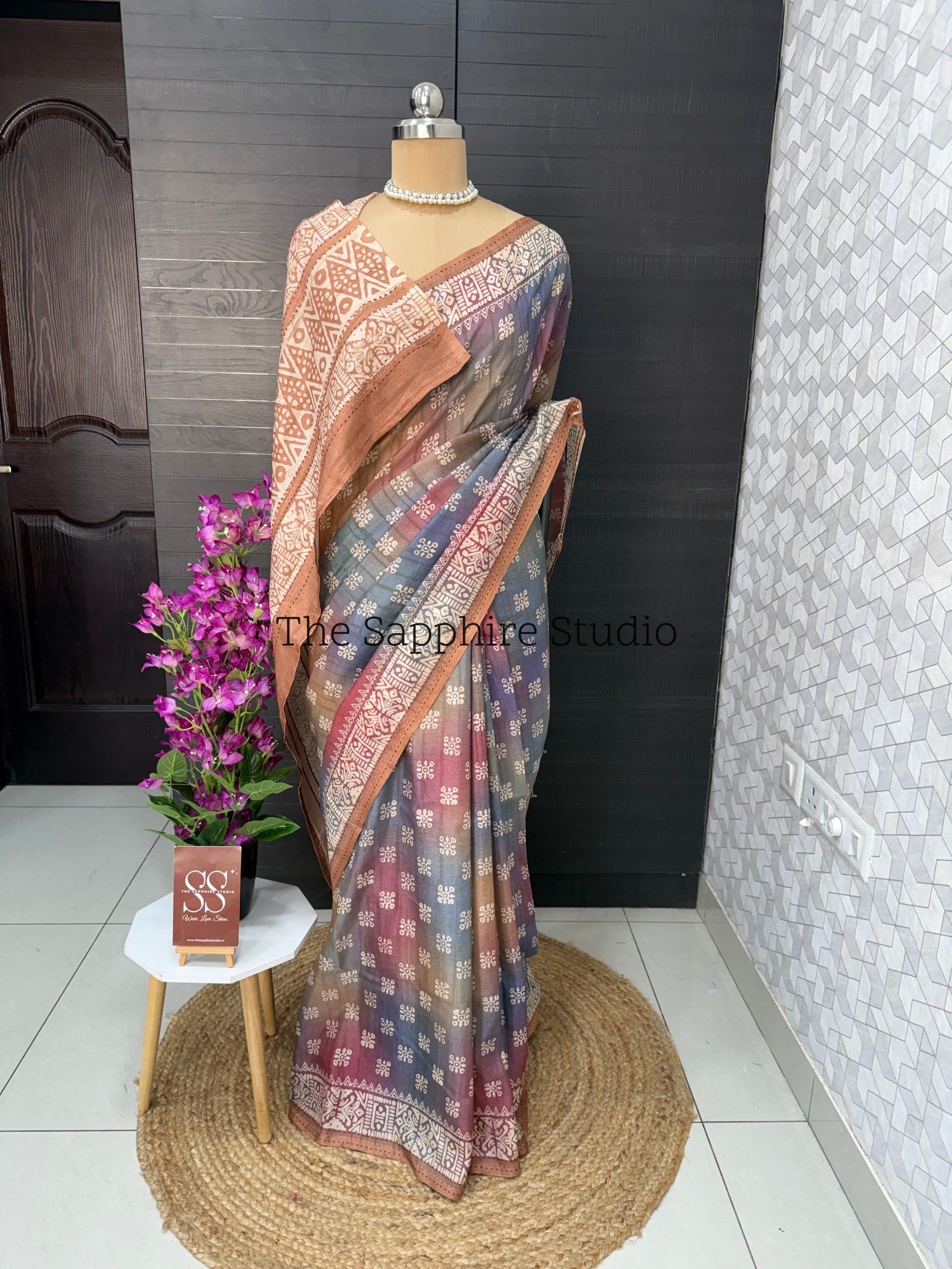 Earth Blend Tussar Saree with Warm Rust Contrast Blouse