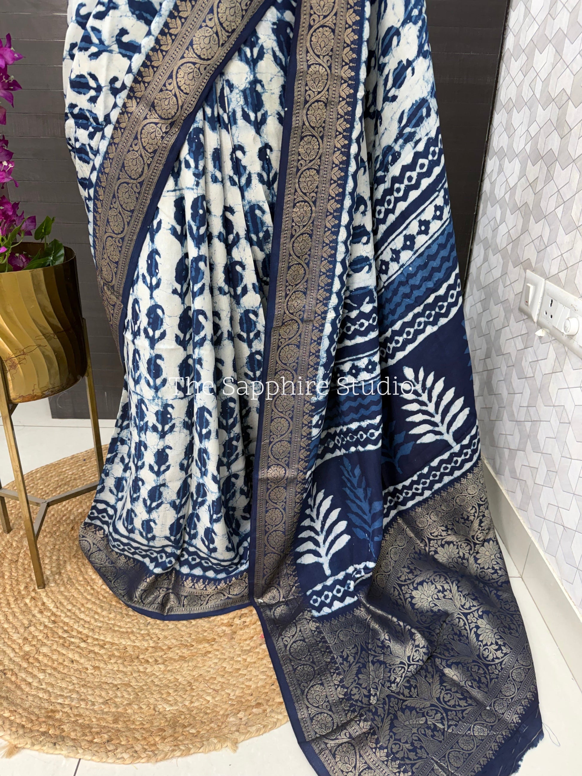 Indigo Dola Silk Saree with Leaf Motif Dabbu Print