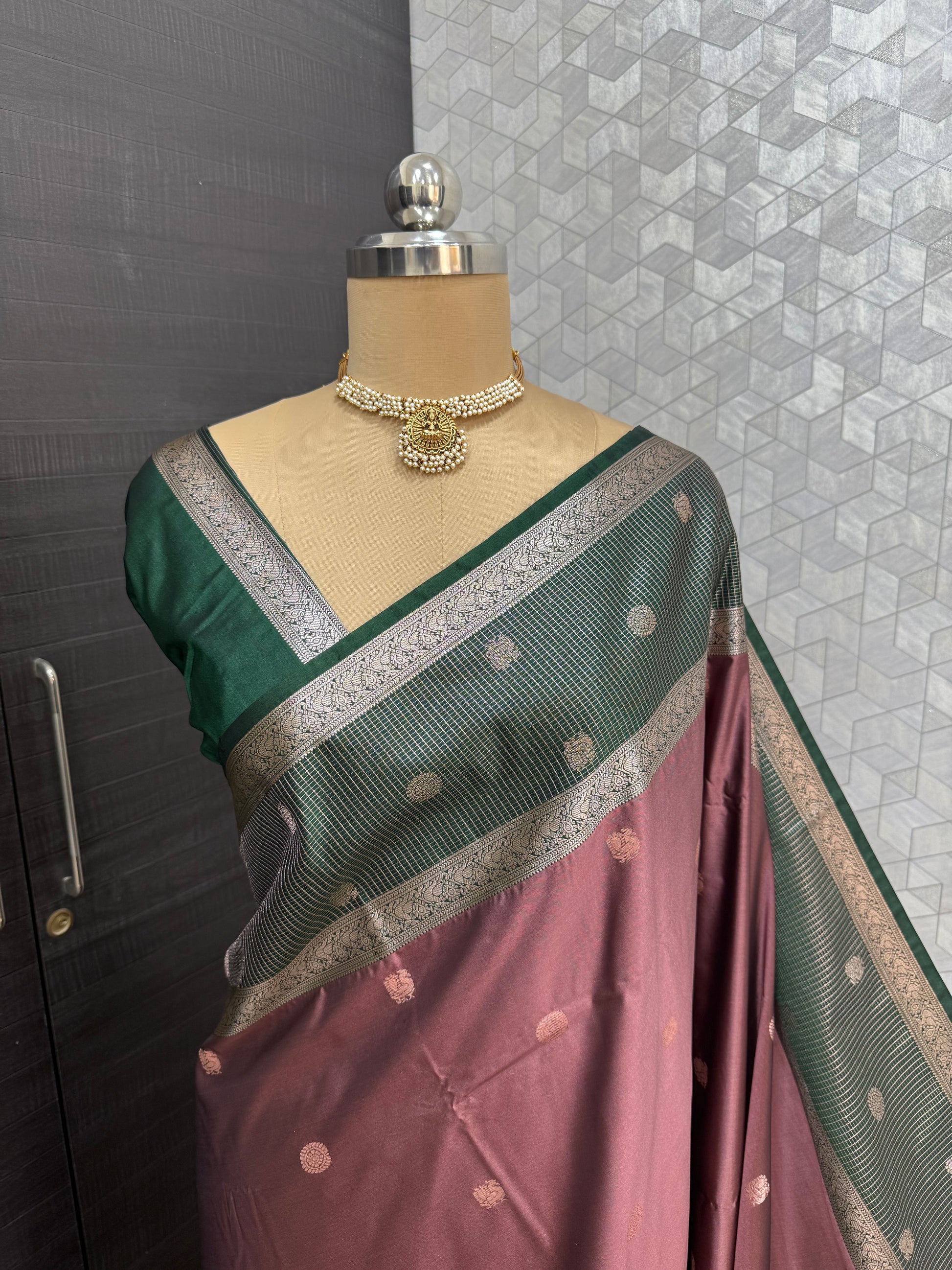 Kanchipuram Silver Zari Mauve saree with green border