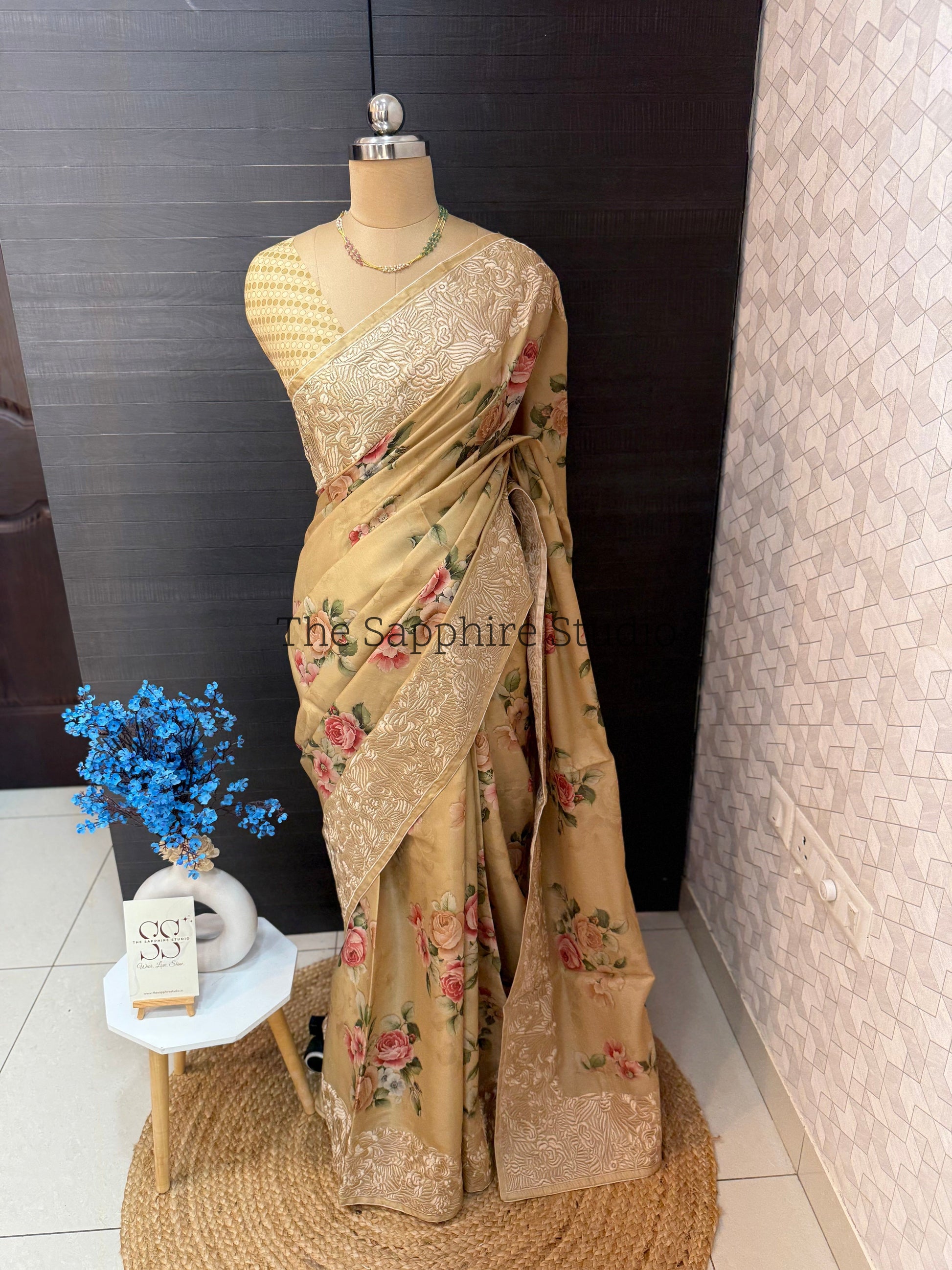 Floral Appliqué Border Tussar Saree
