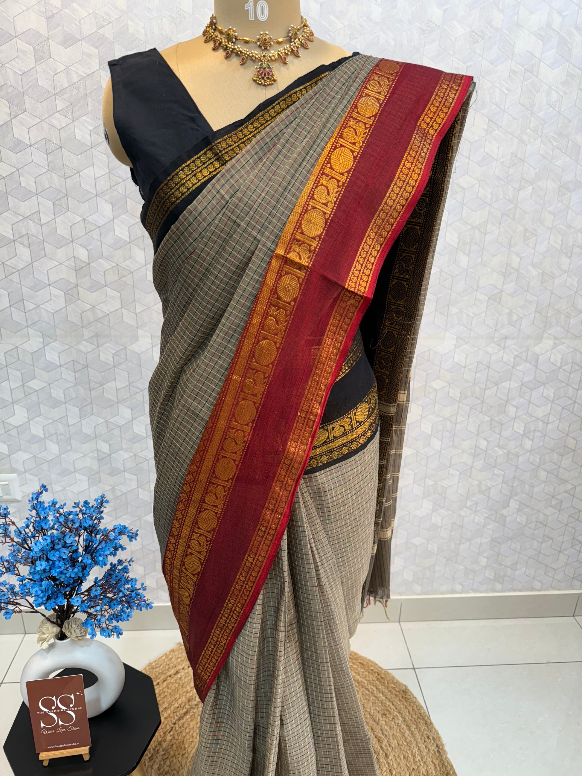 Kanchi cotton saree with Ganga Jamuna border (Pre-booking)