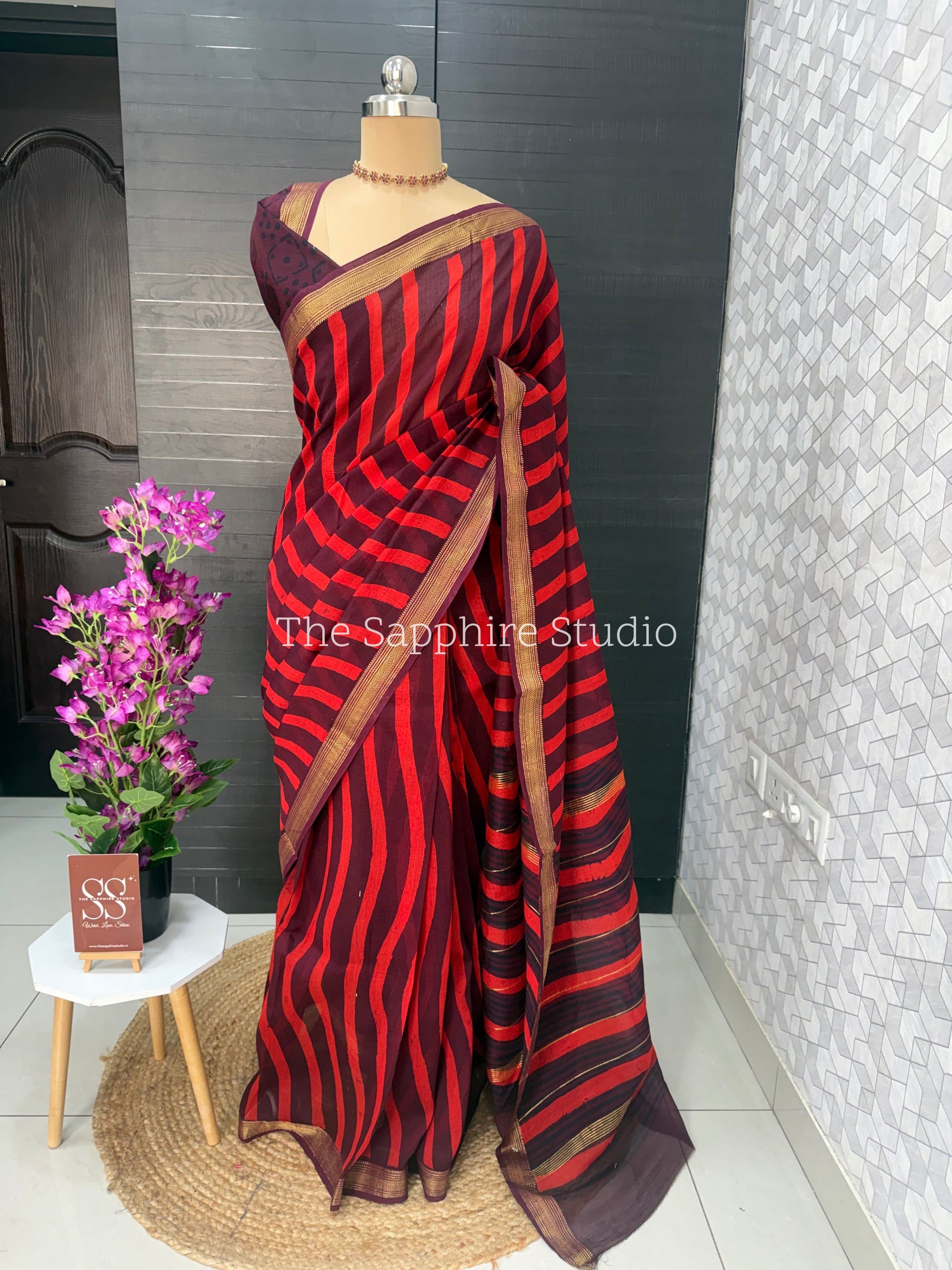 Maheshwari Silk Saree – Maroon with Red Stripes & Golden Border