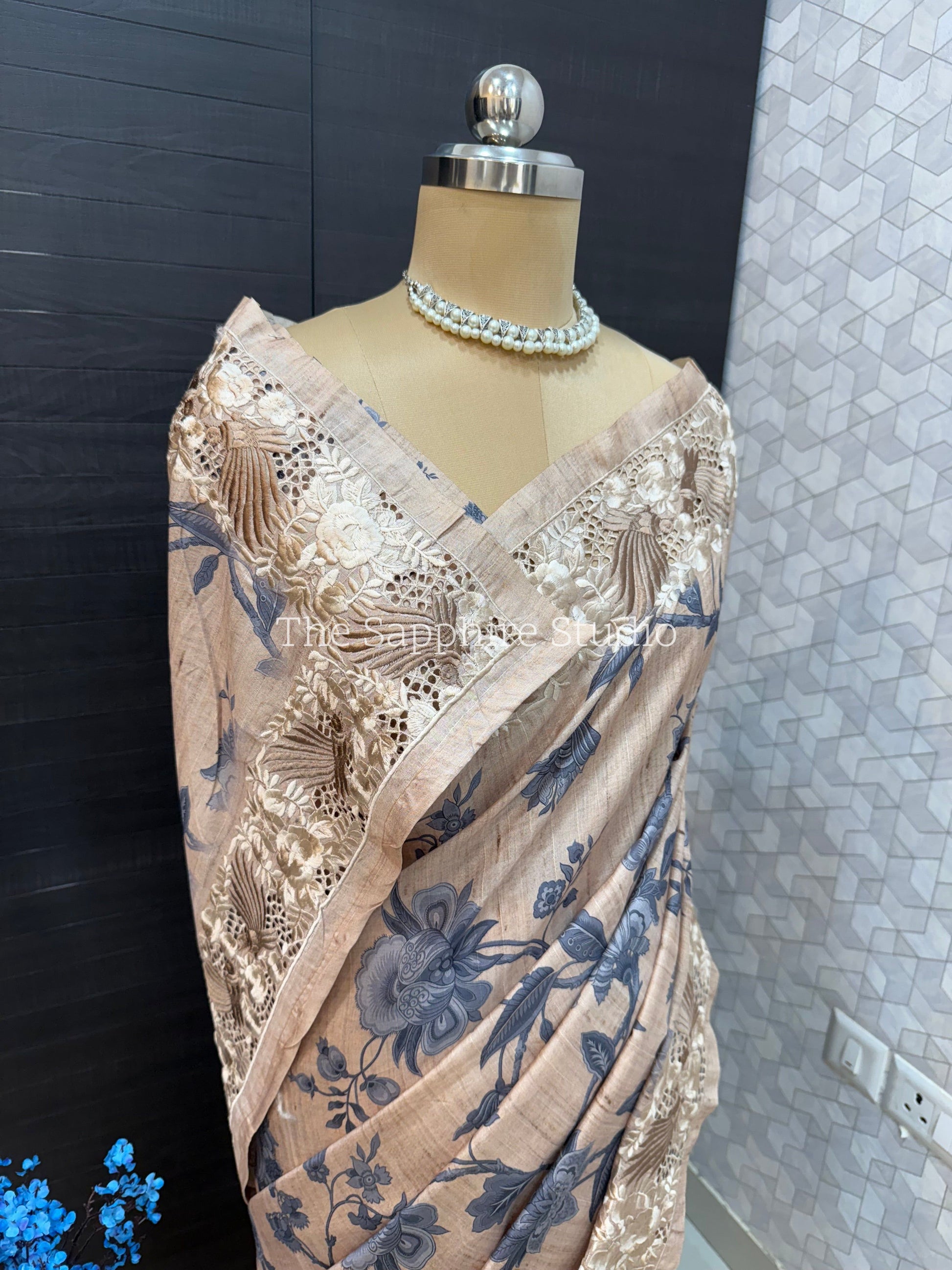 Floral Cutwork Border Tussar Saree