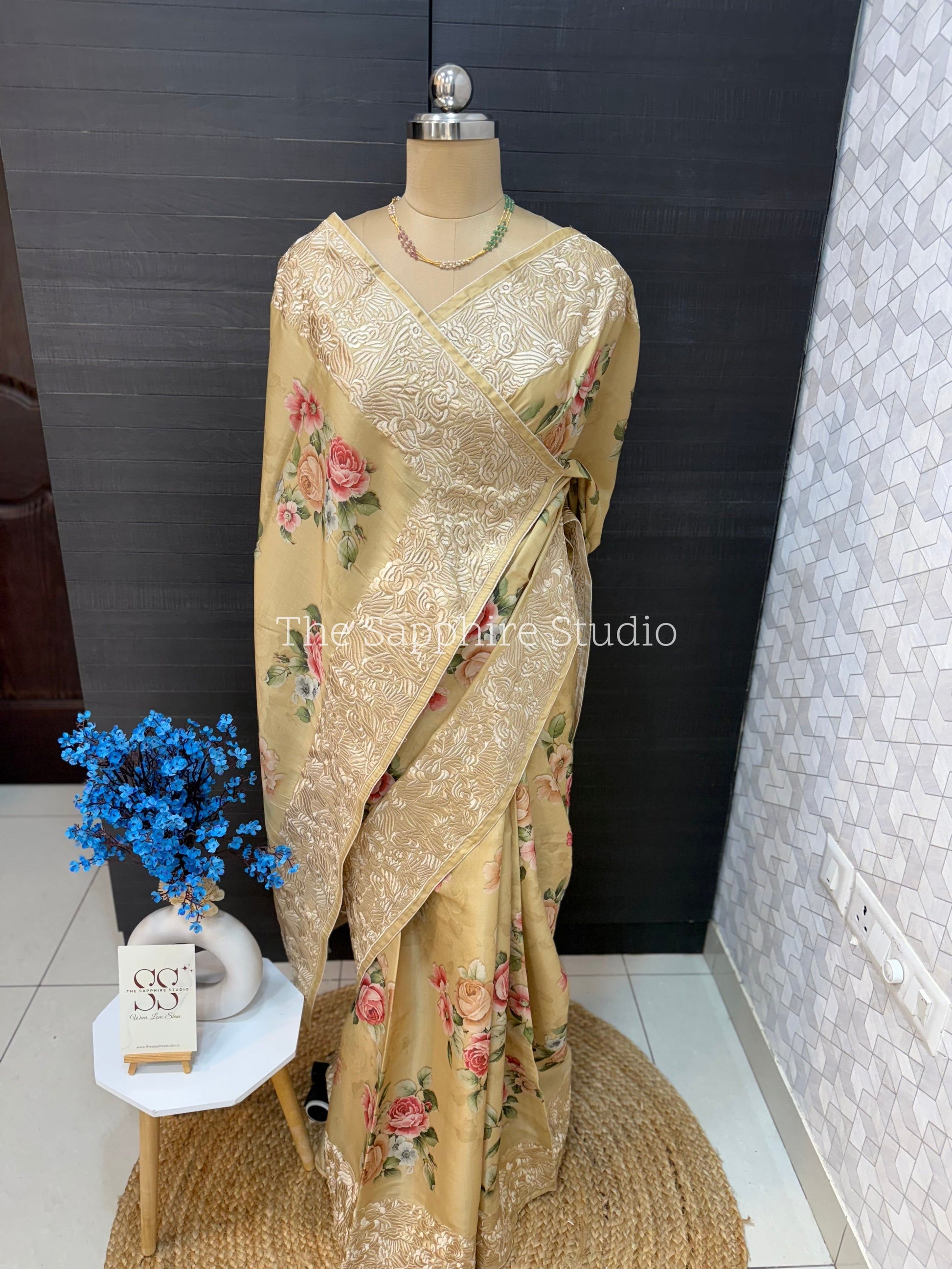 Floral Appliqué Border Tussar Saree