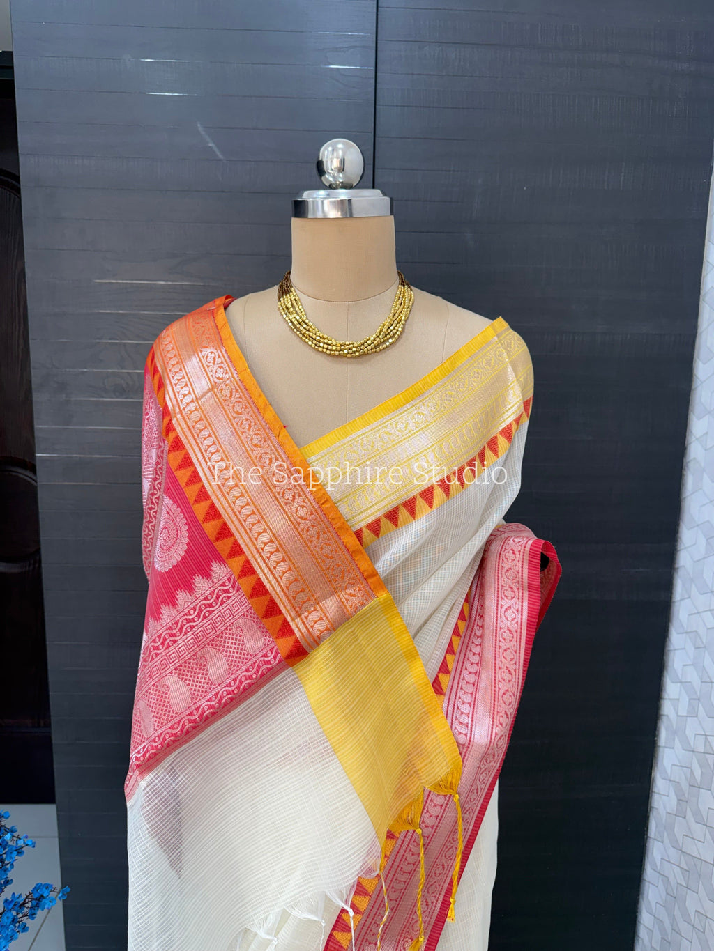 Kota check saree with a Ganga Jamuna border