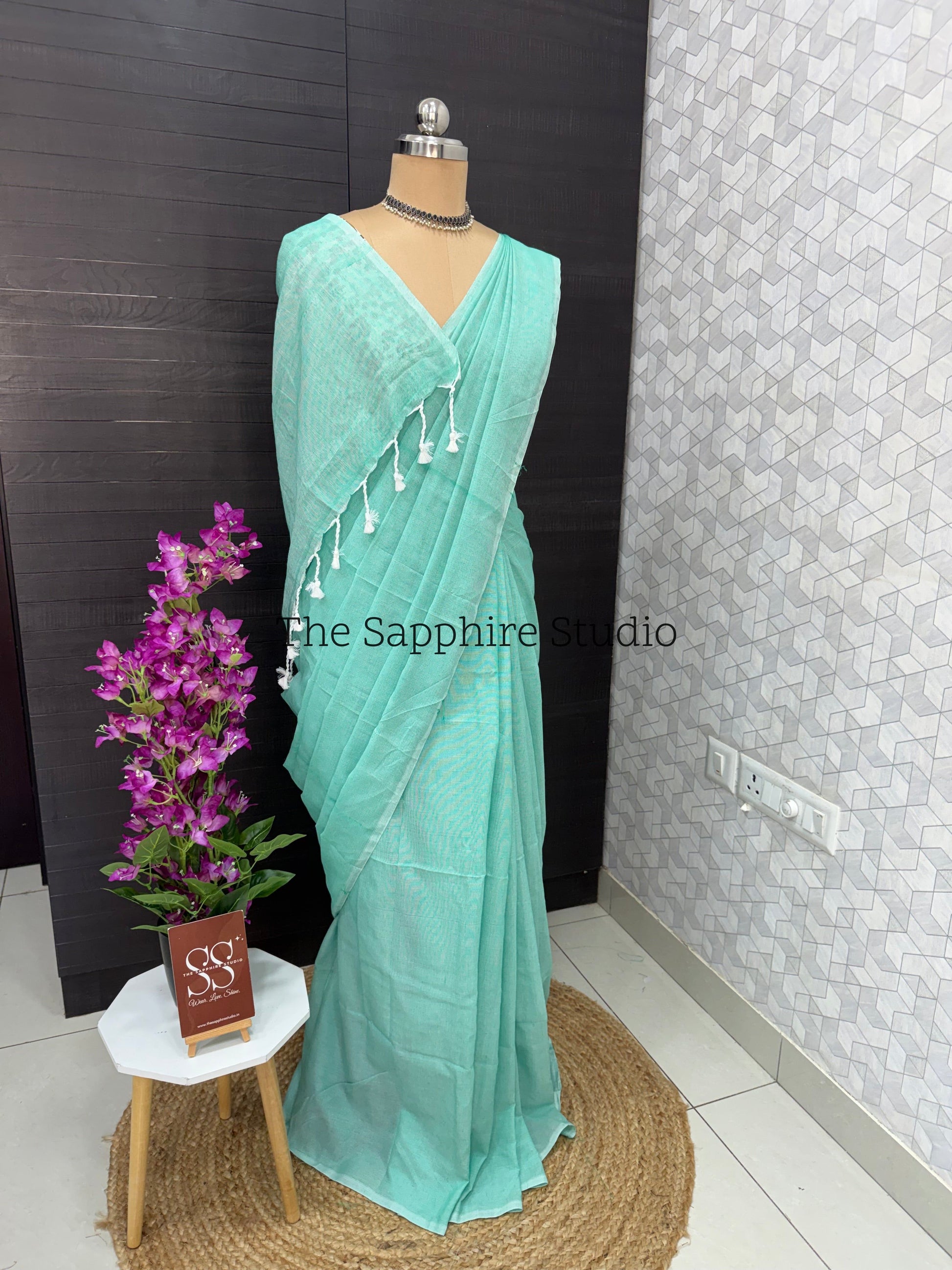 Sea Green khadi cotton saree with Printed Contrast Blouse