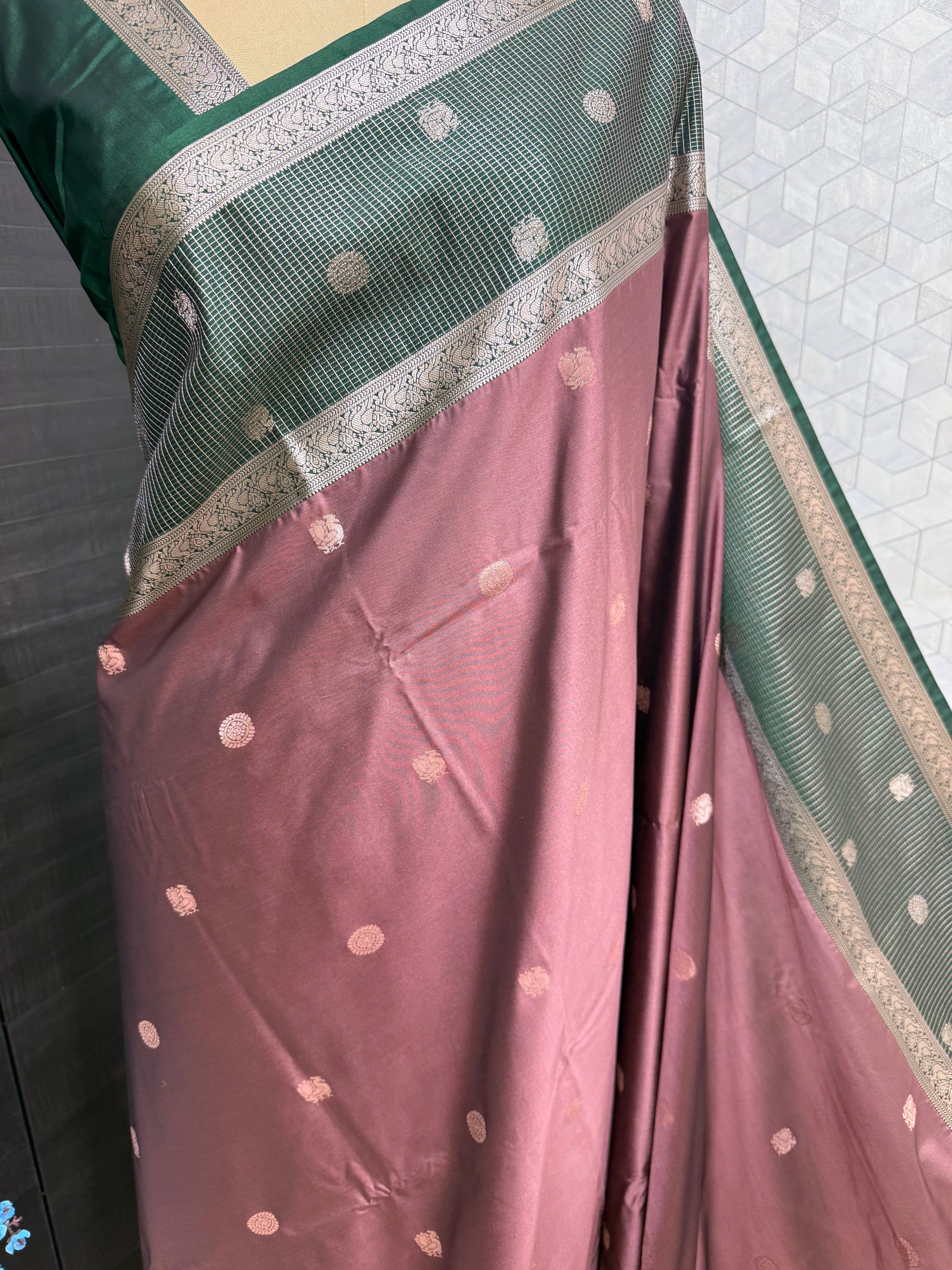 Kanchipuram Silver Zari Mauve saree with green border