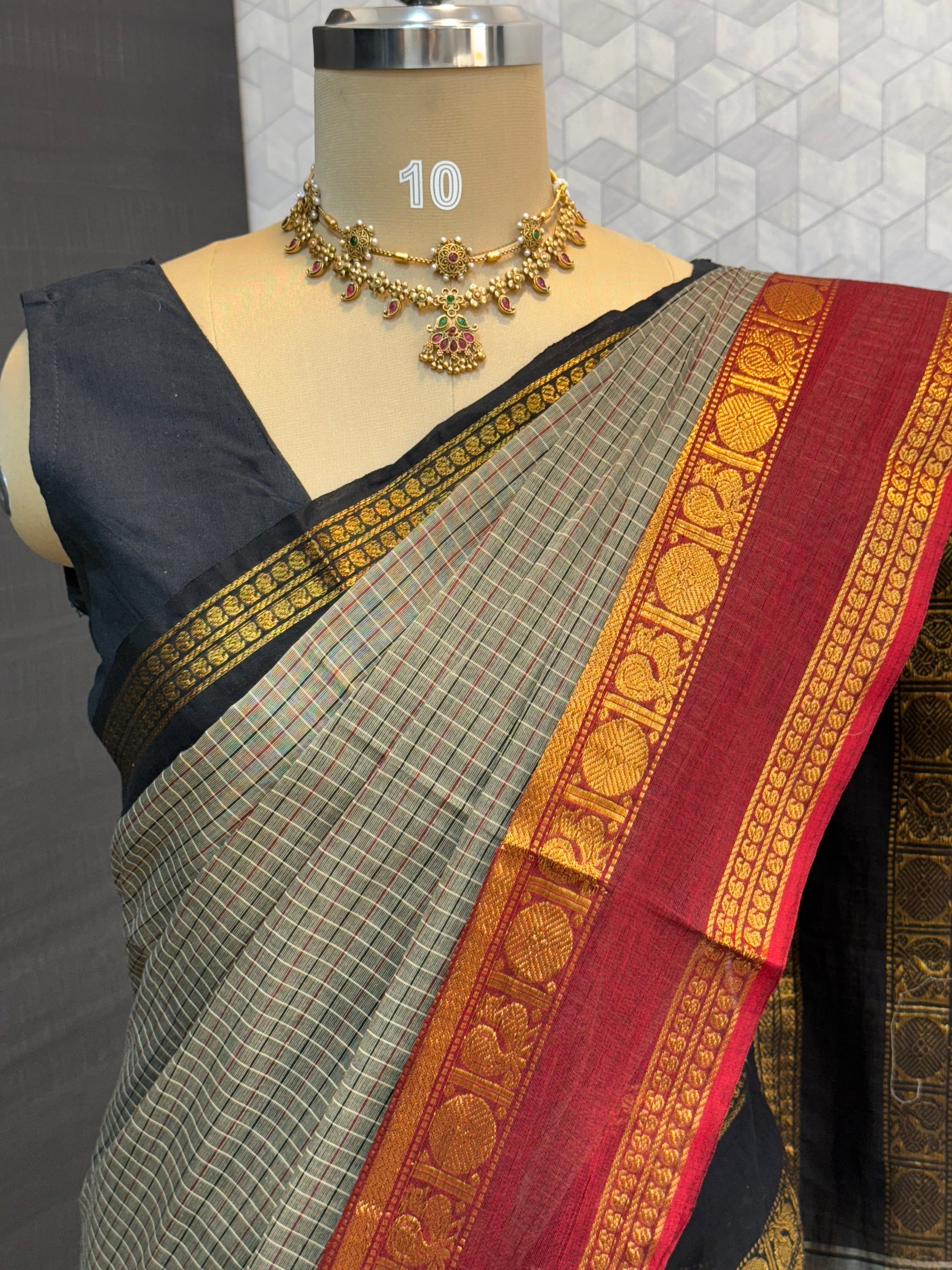 Kanchi cotton saree with Ganga Jamuna border (Pre-booking)