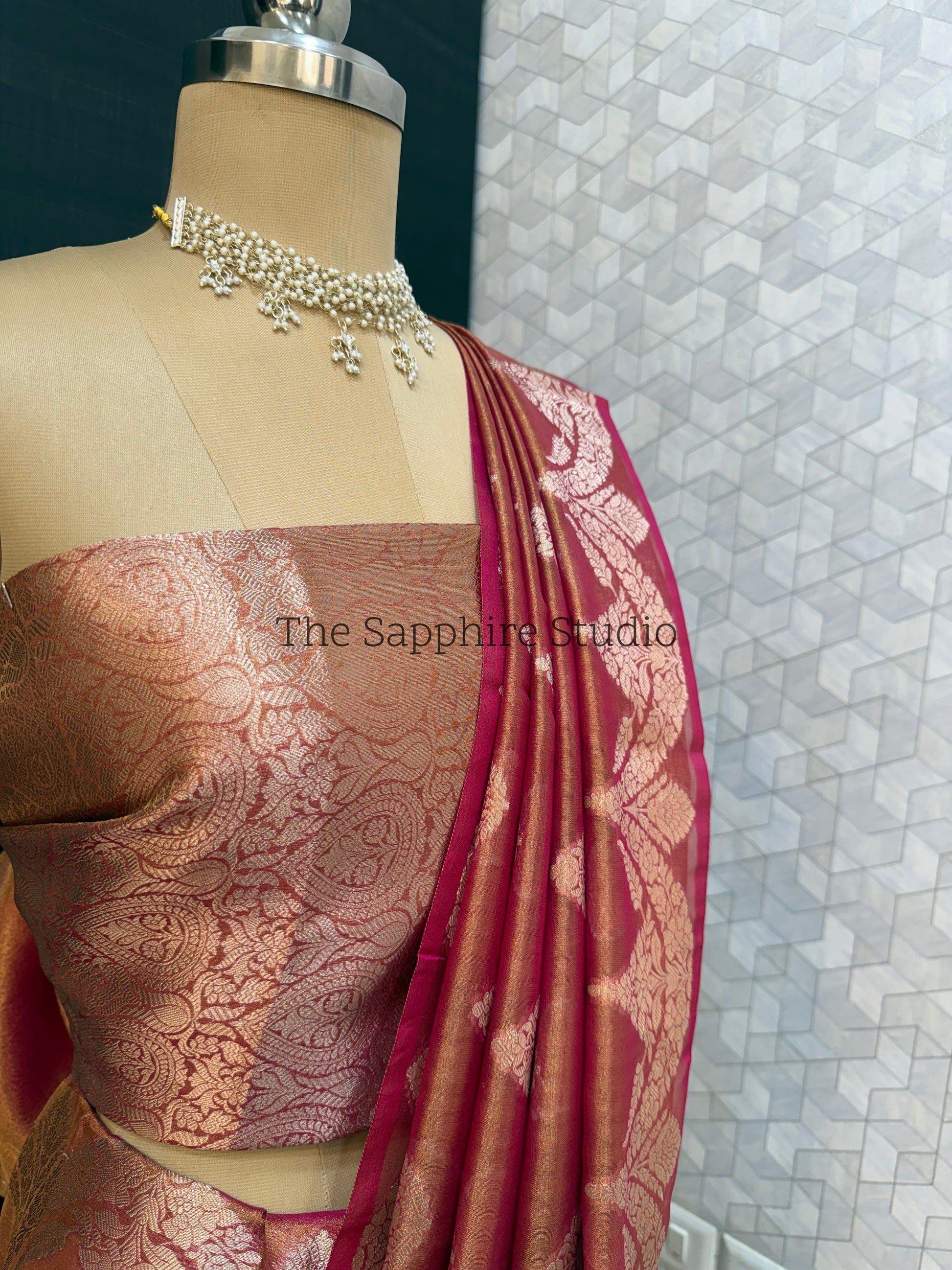 Banarasi Tissue Saree - Onion Pink