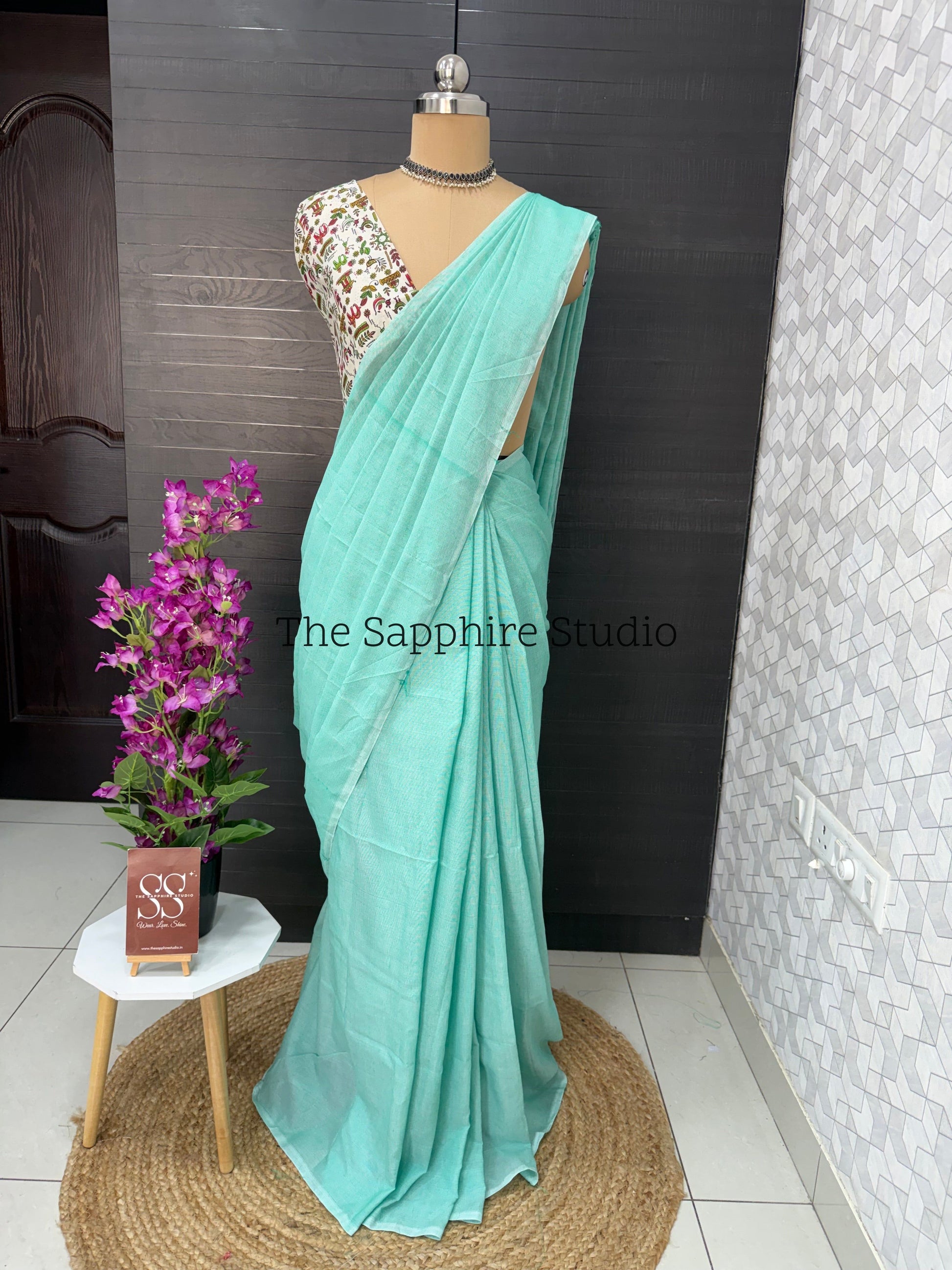 Sea Green khadi cotton saree with Printed Contrast Blouse