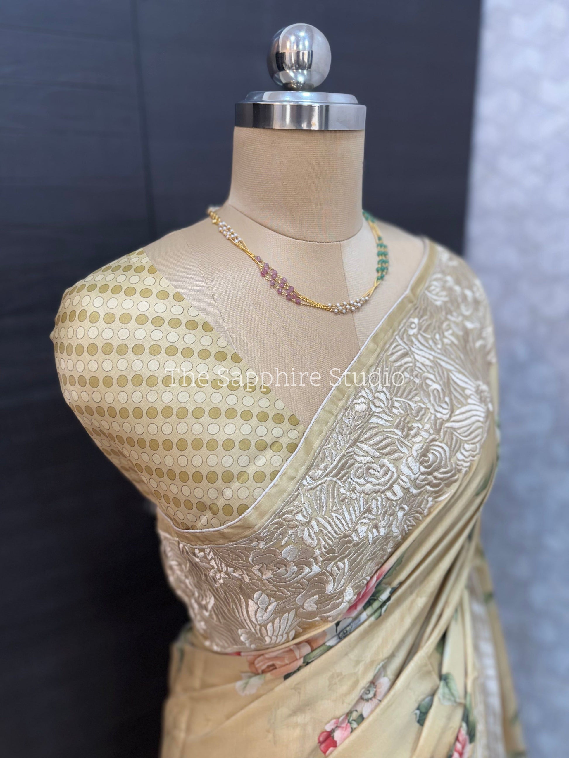 Floral Appliqué Border Tussar Saree