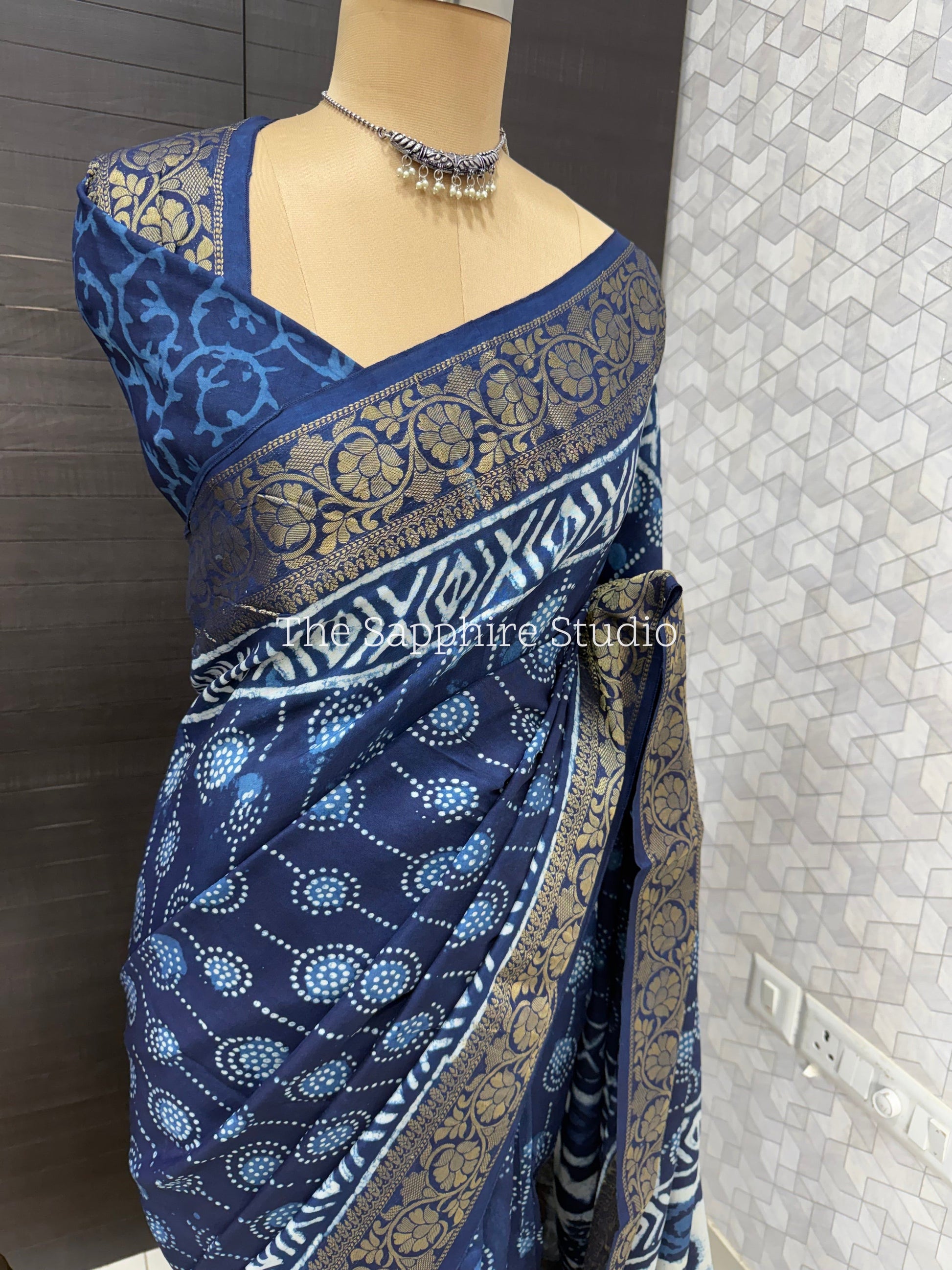 Indigo Dola Silk Saree with Line Block Pattern