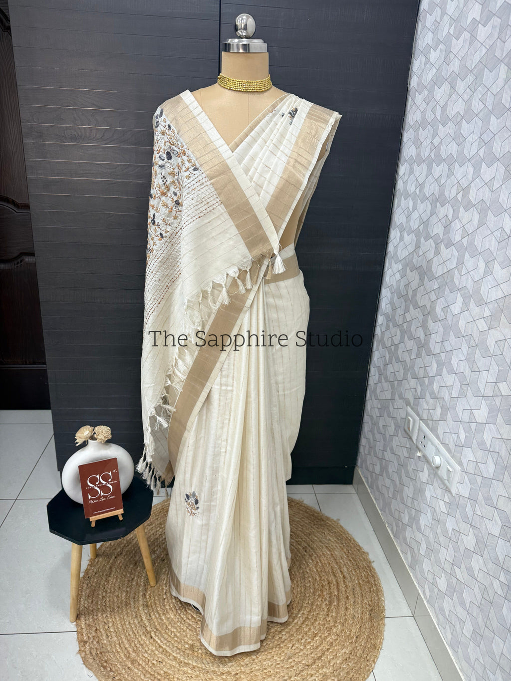 Onam/Vishu Tussar Saree with Hand Embroidery & Gold Border with contrast navy blue blouse piece