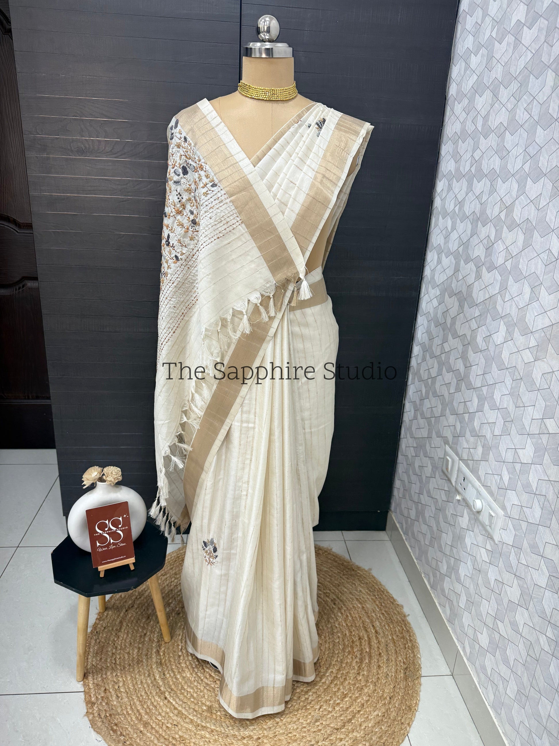 Onam/Vishu Tussar Saree with Hand Embroidery & Gold Border with contrast navy blue blouse piece