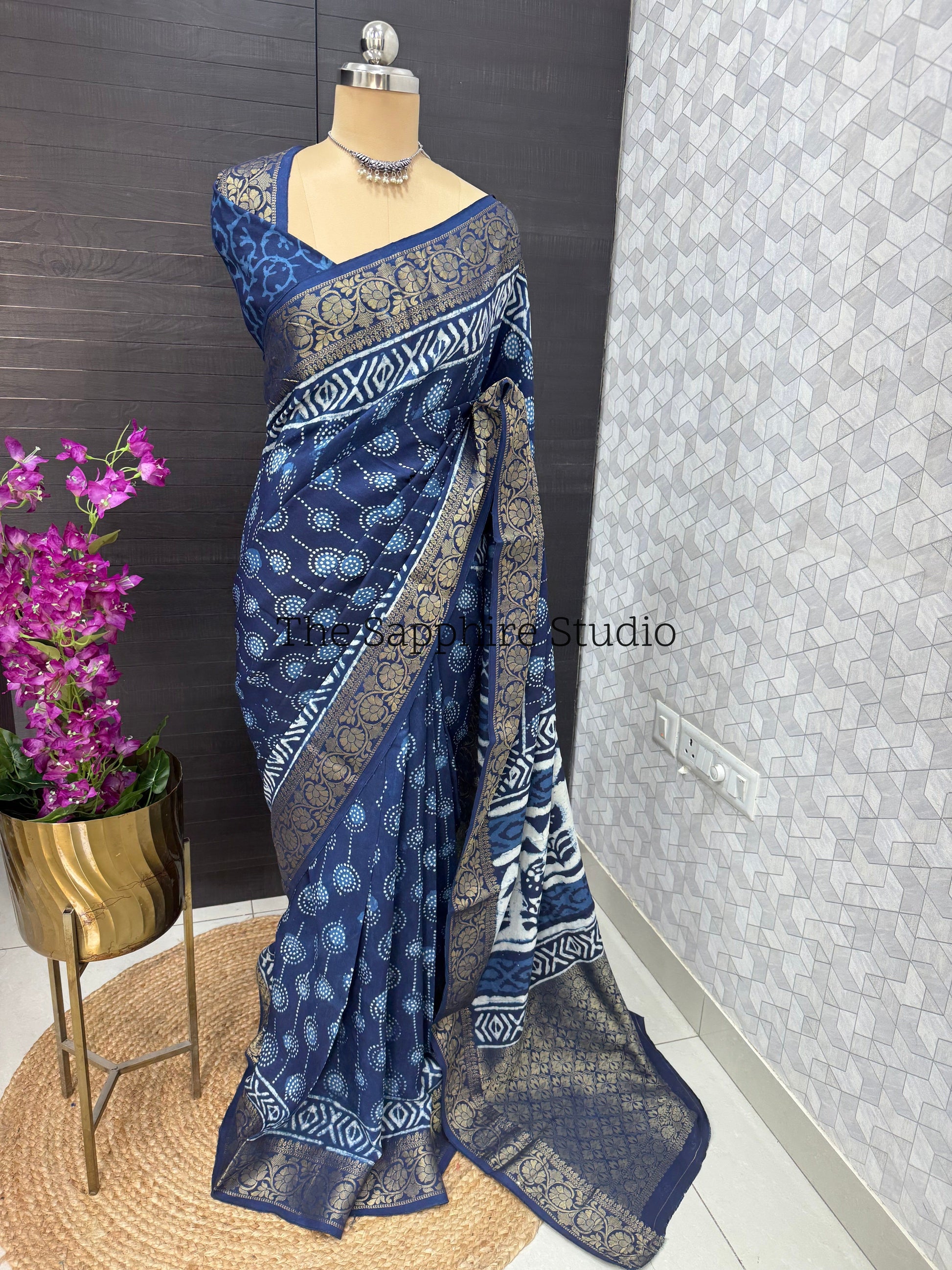 Indigo Dola Silk Saree with Line Block Pattern