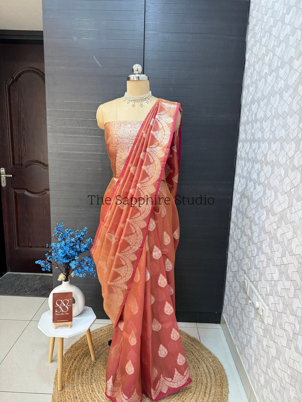 Banarasi Tissue Saree - Onion Pink