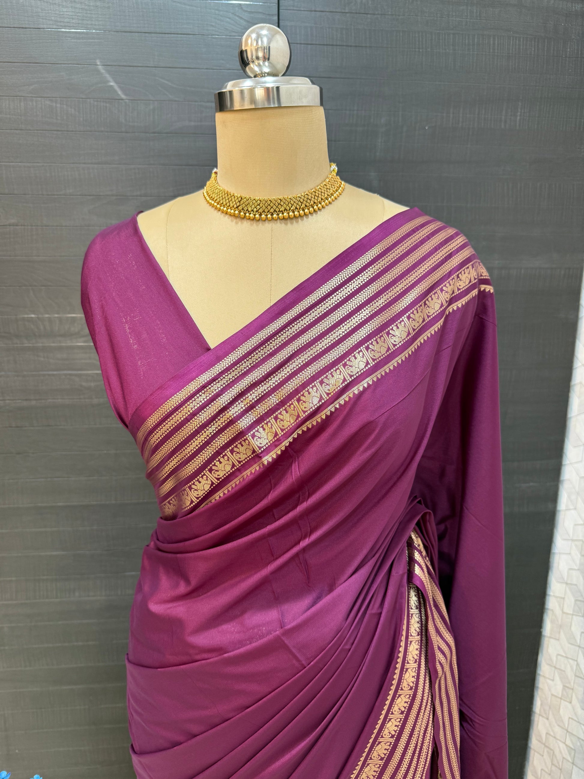 Mysore Semi crepe saree - Magenta