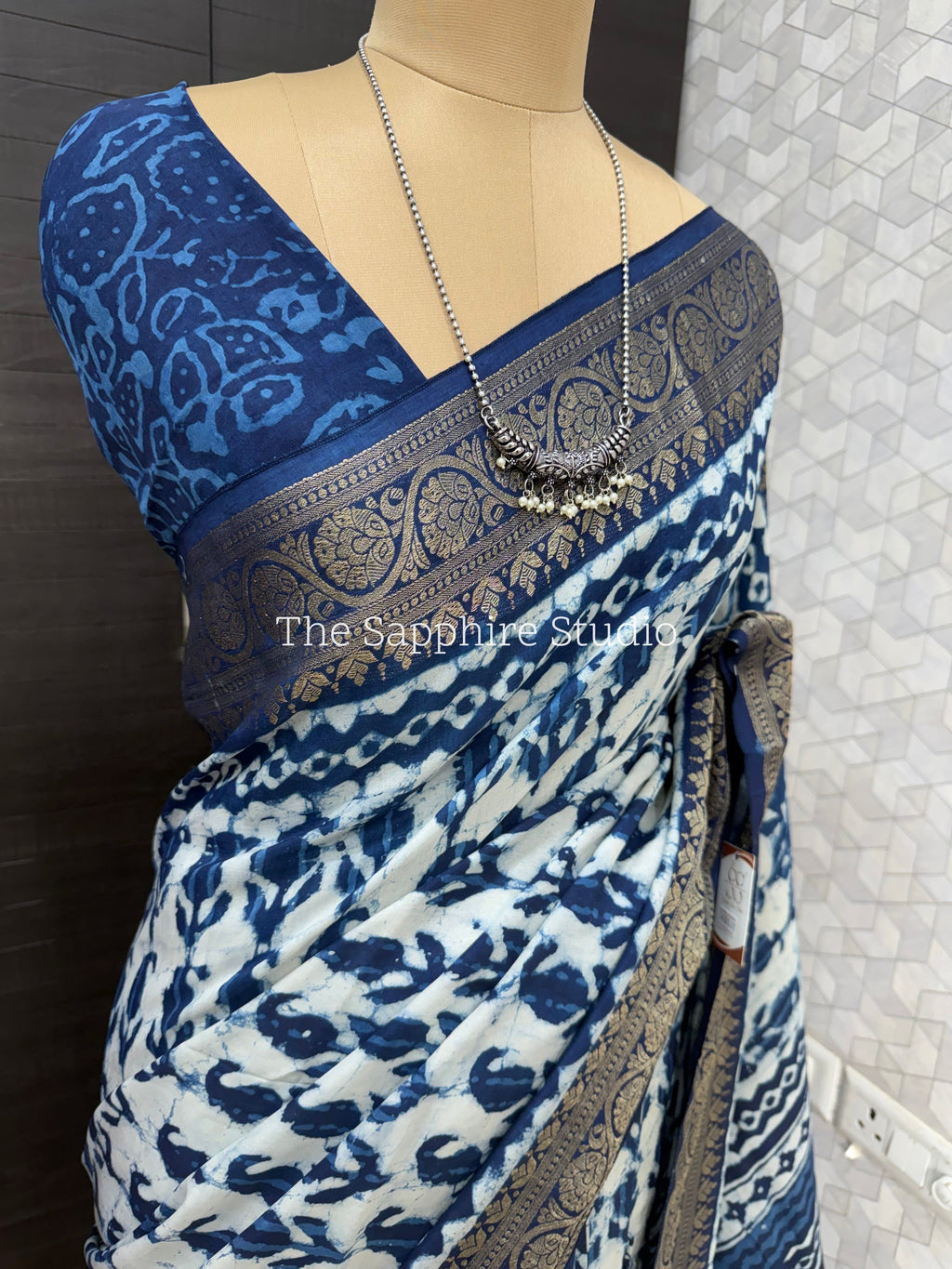 Indigo Dola Silk Saree with Leaf Motif Dabbu Print