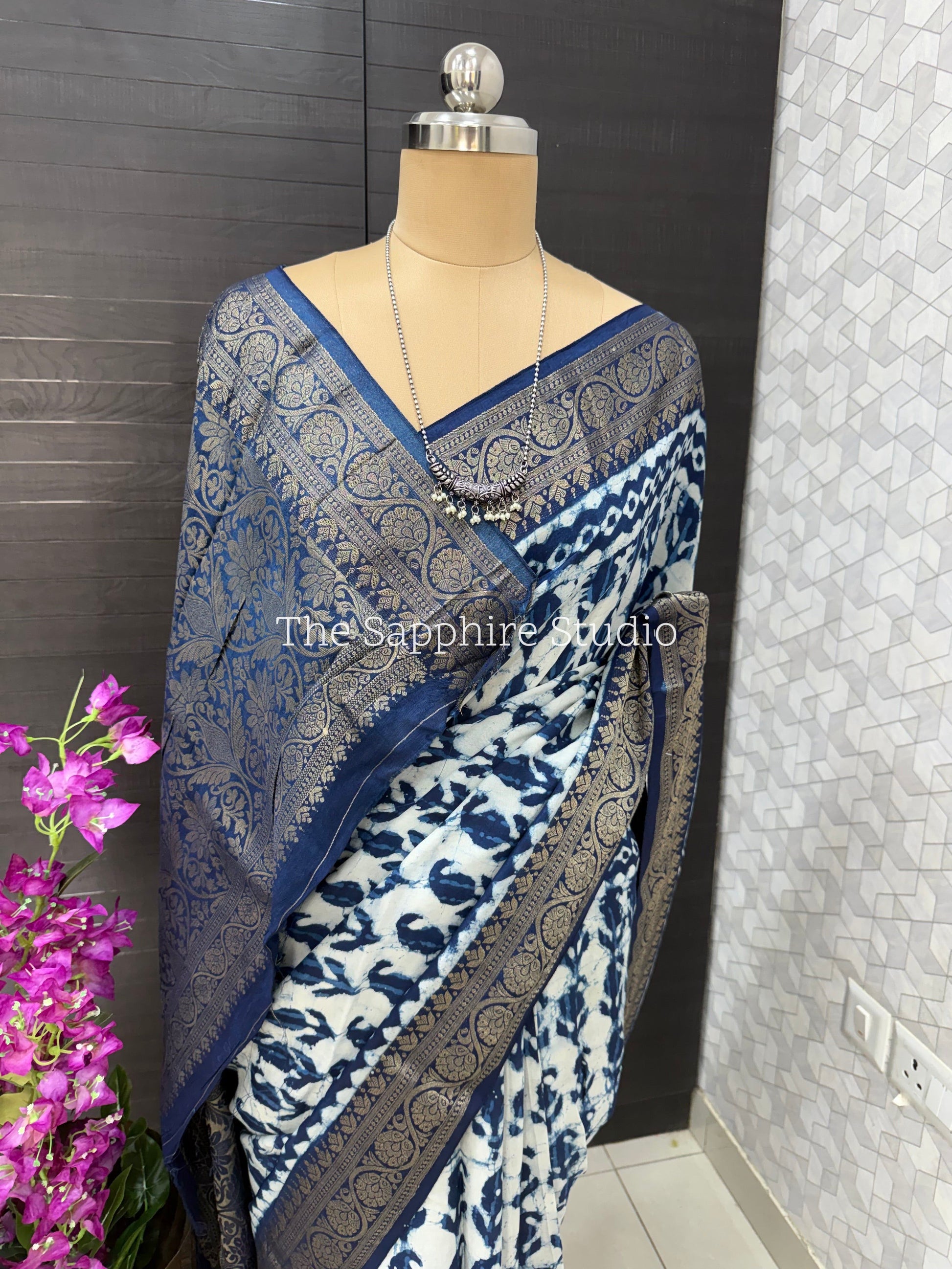 Indigo Dola Silk Saree with Leaf Motif Dabbu Print