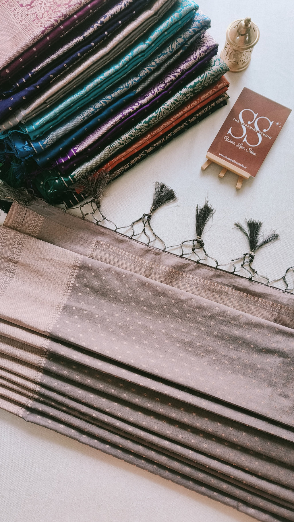 Kanchipuram Fancy Saree – Grey – Self Zari Weave