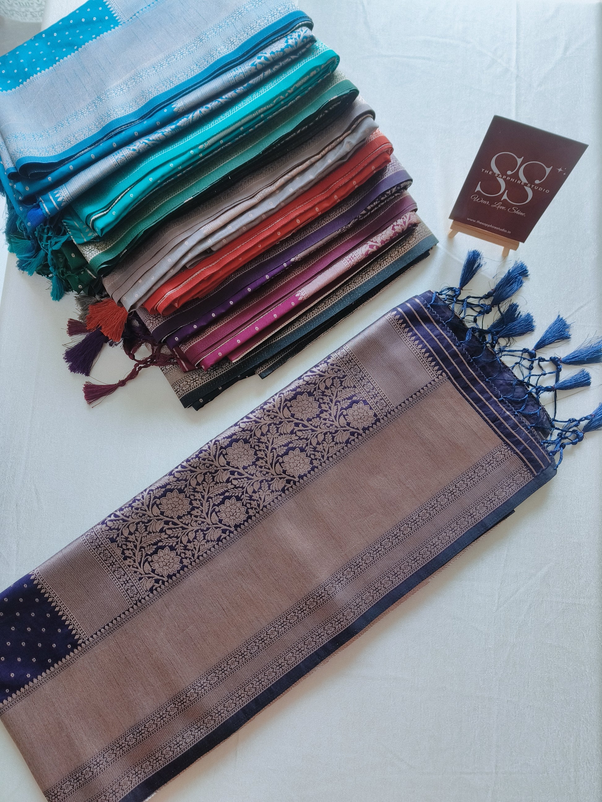 Kanchipuram Fancy Saree – Navy Blue – Self Zari Weave