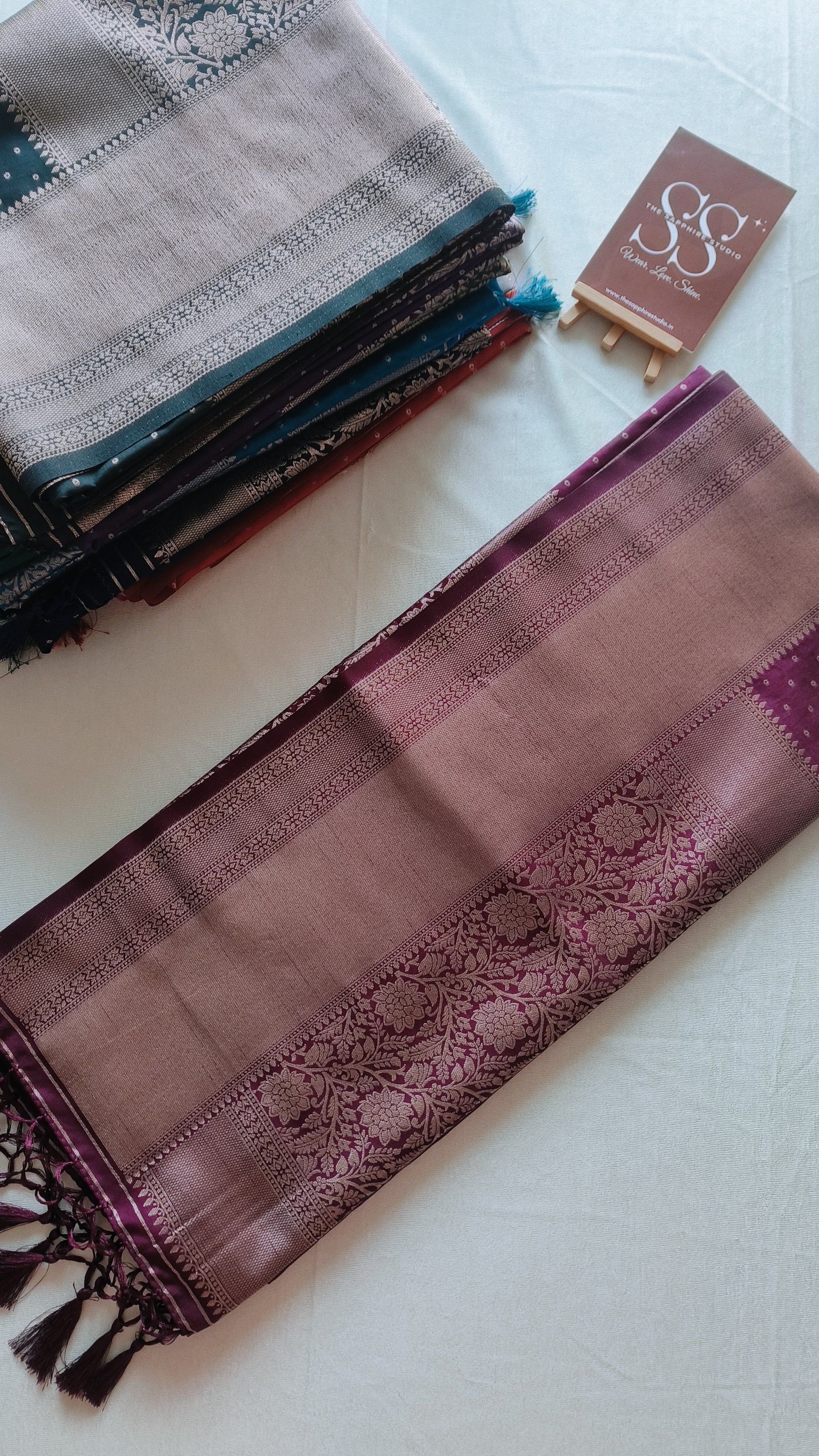 Kanchipuram Fancy Saree – Wine Magenta – Zari Weave