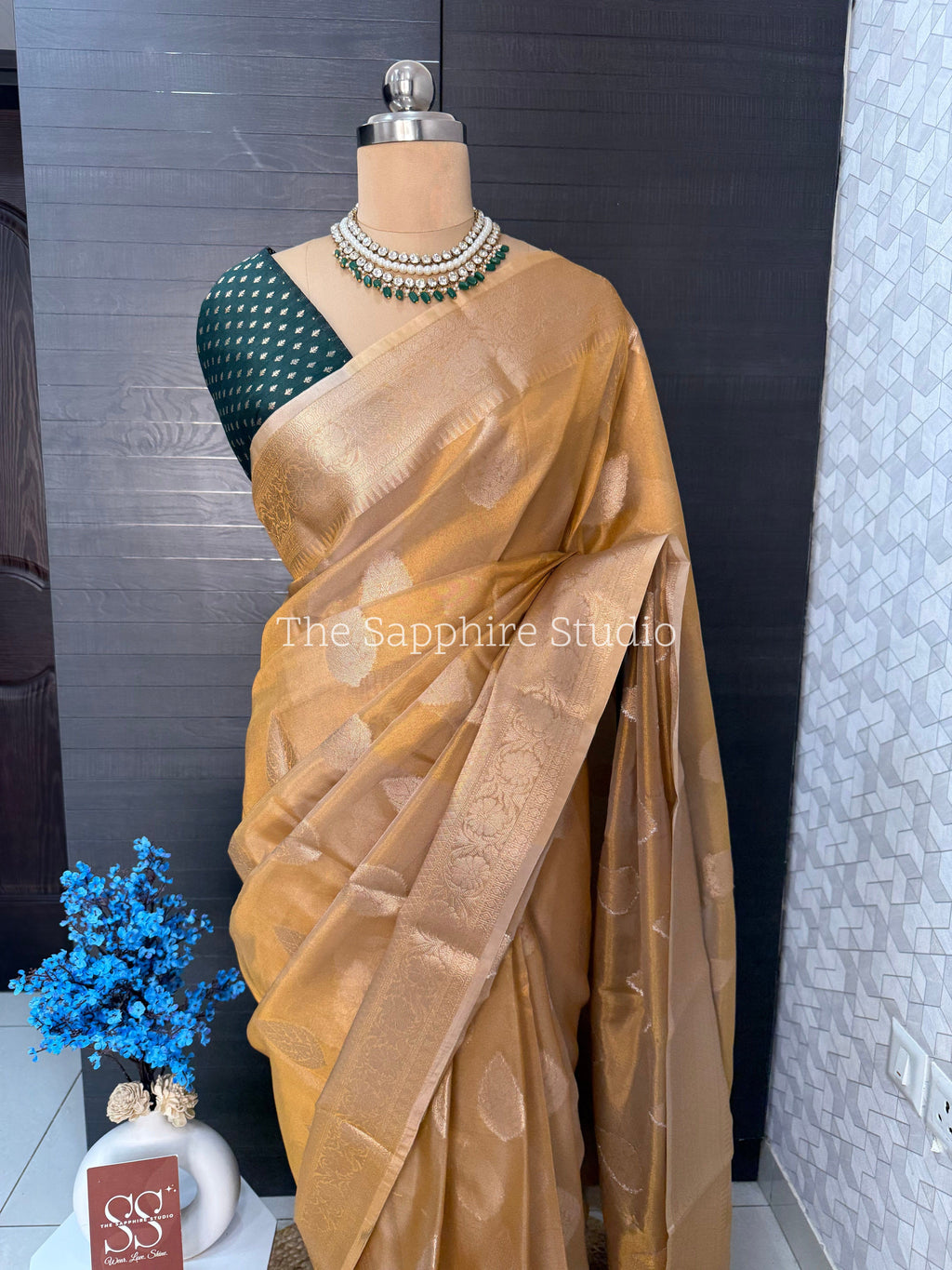 golden tissue silk saree with subtle woven border and motifs, Kerala festive saree for Onam, Vishu, temple visits and cultural celebrations