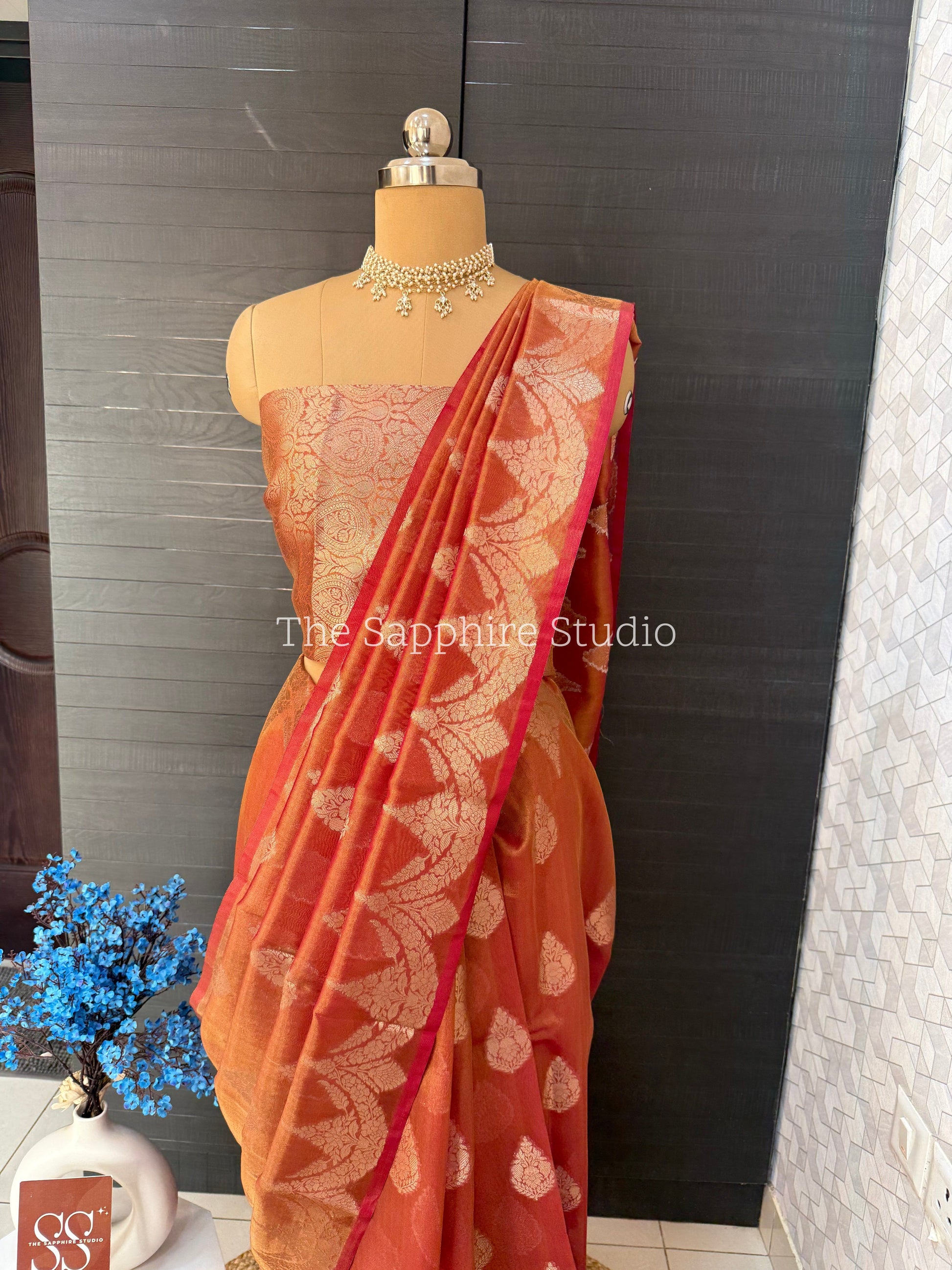 soft pink Banarasi tissue silk saree with zari pallu, lightweight festive saree for women, traditional saree for haldi, puja and wedding wear